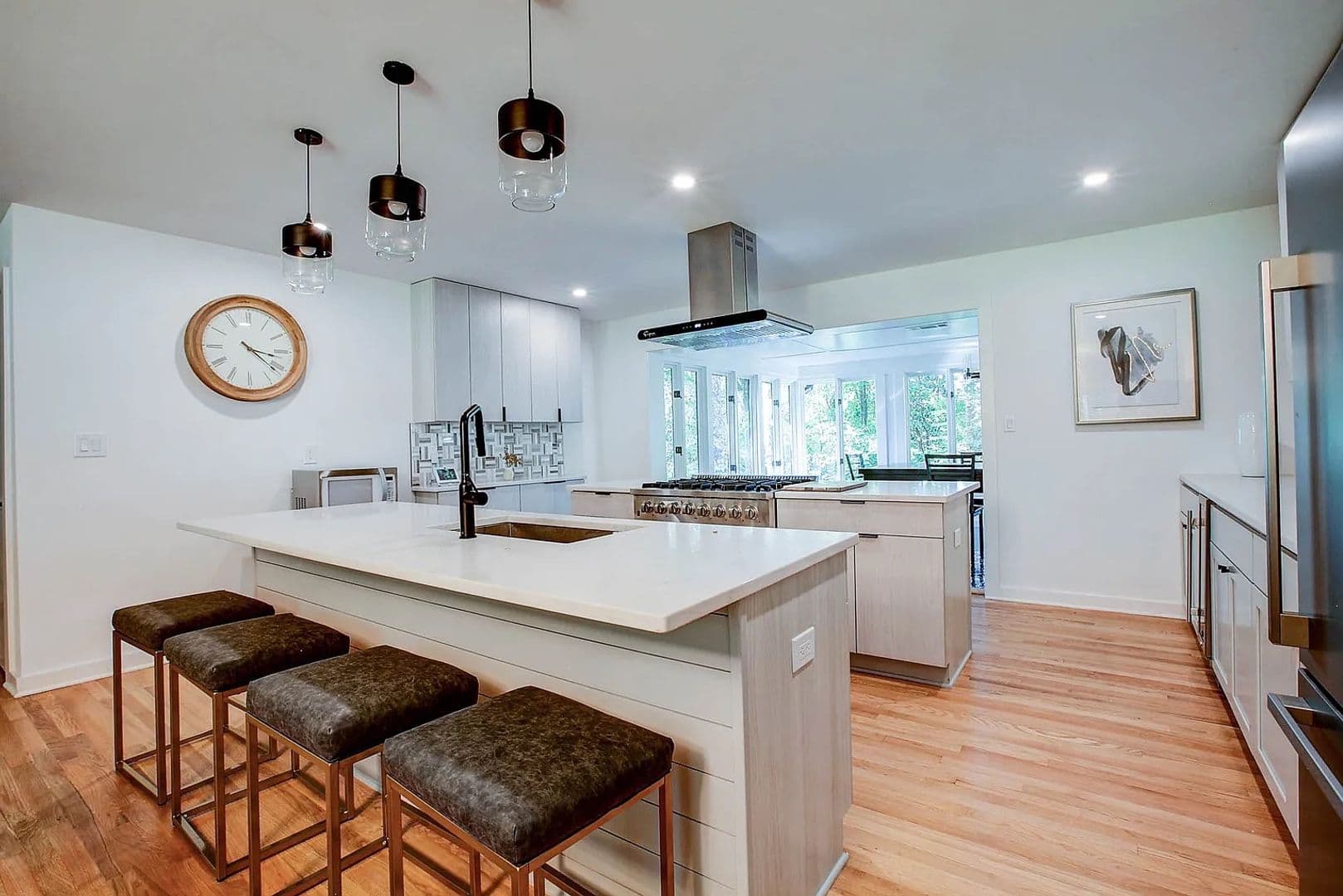 Smyrna House: 1573 Cooper Lake Rd SE