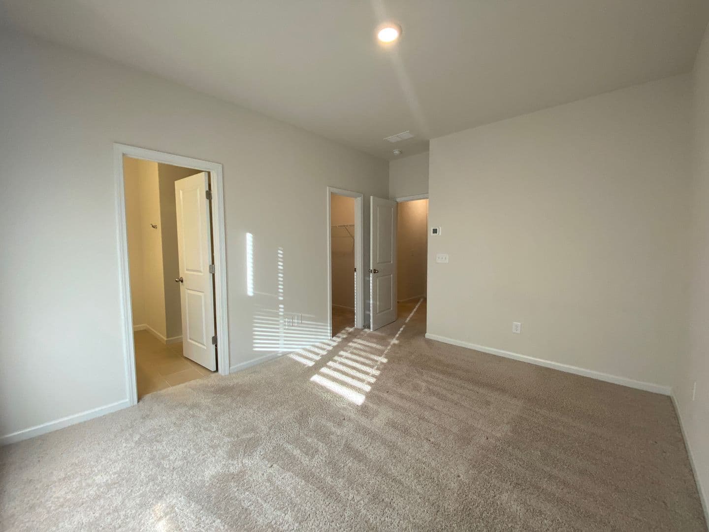 Belmont House: 1103 Johns Walk Way