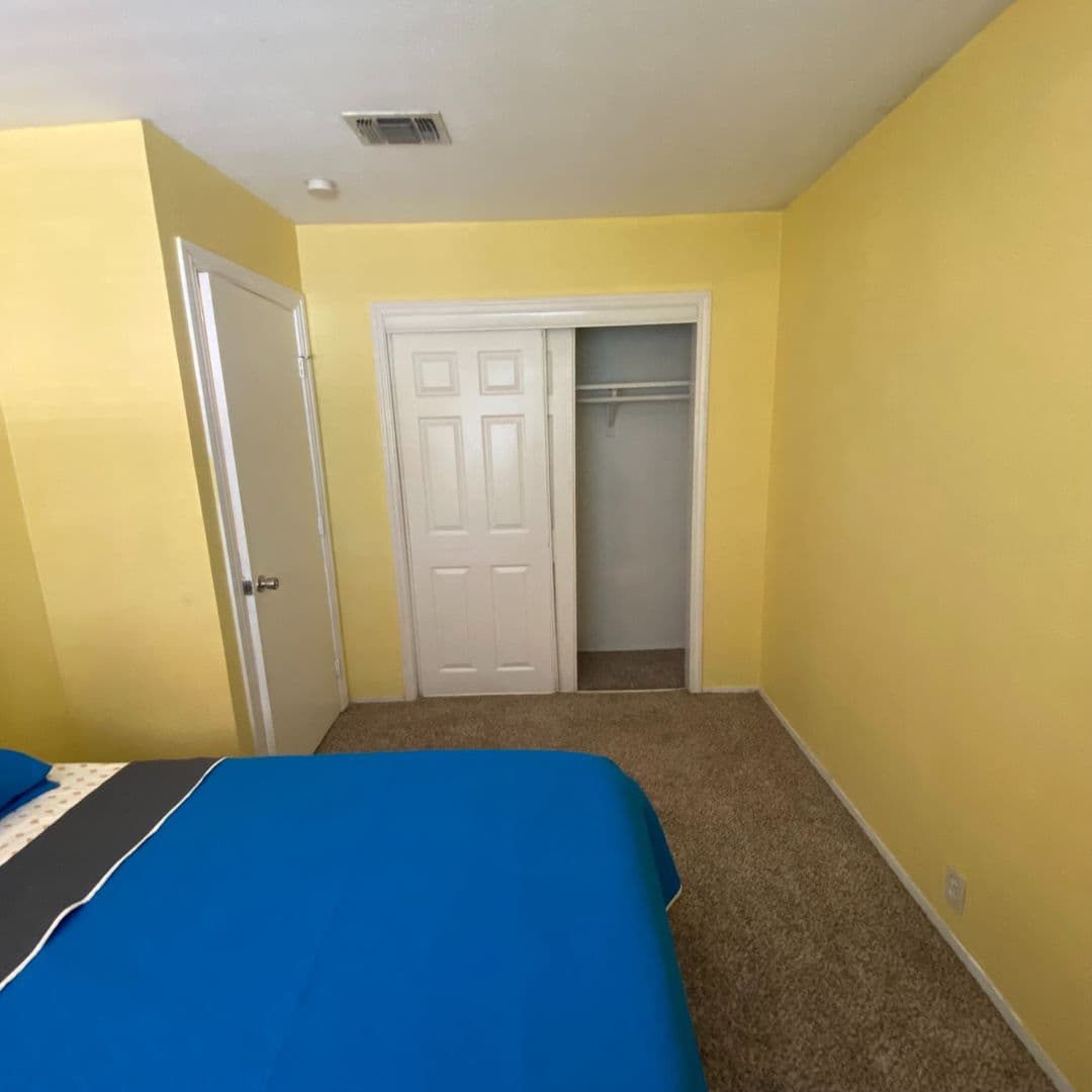 Dallas House: 11824 Leisure Dr
