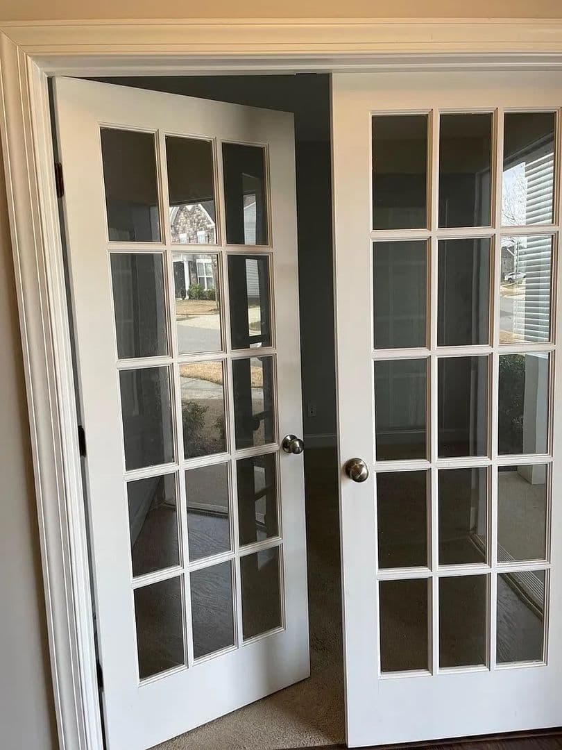 Durham House: 1330 Farm Pond Trail