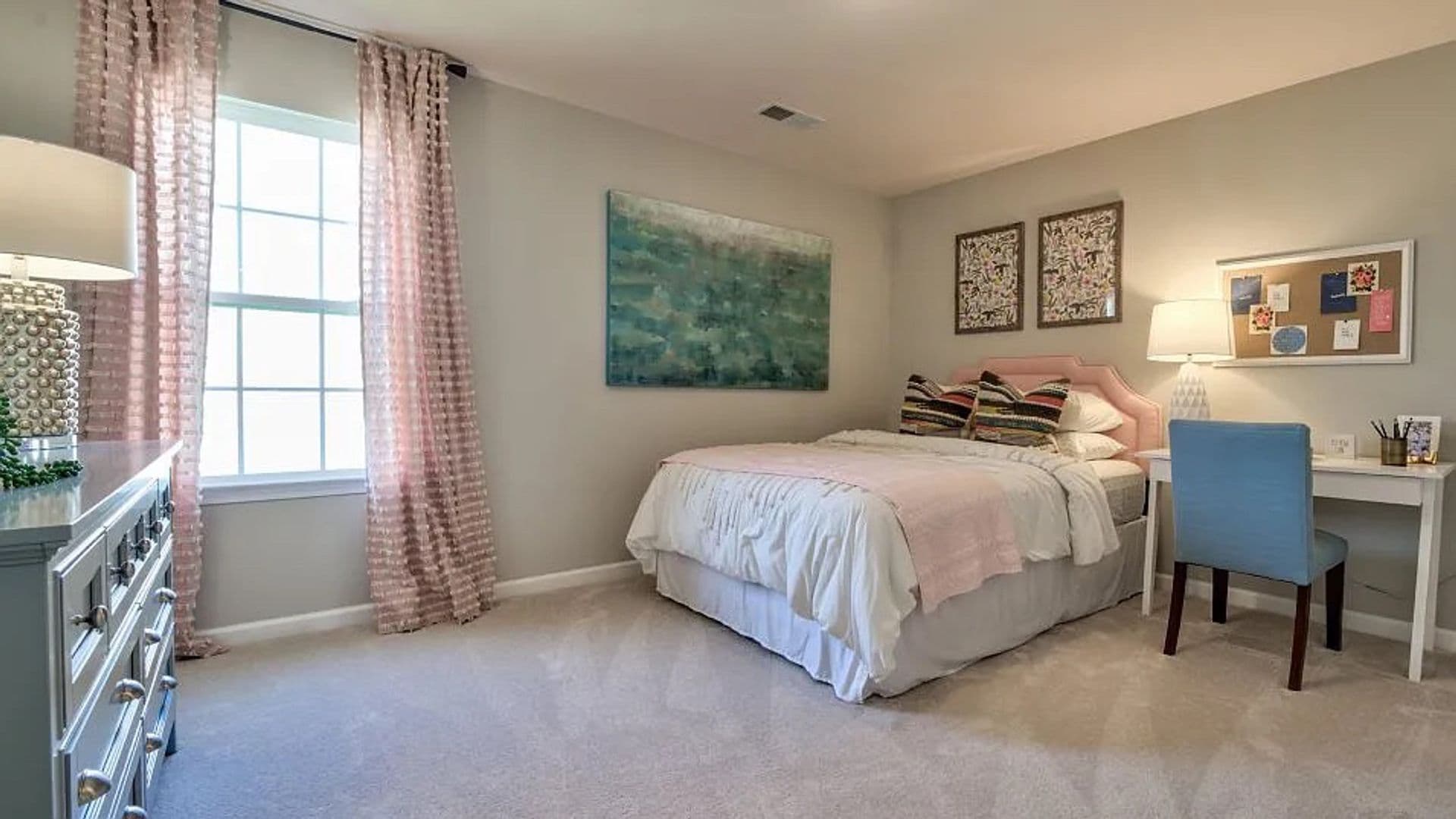 Mooresville House: 436 Kennerly Ctr Dr