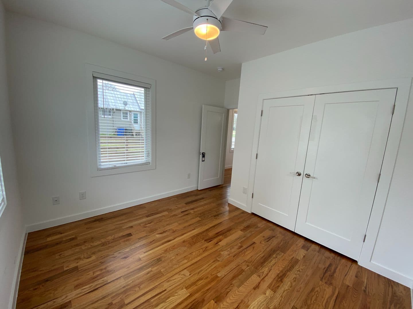 Raleigh House: 218 Heck St