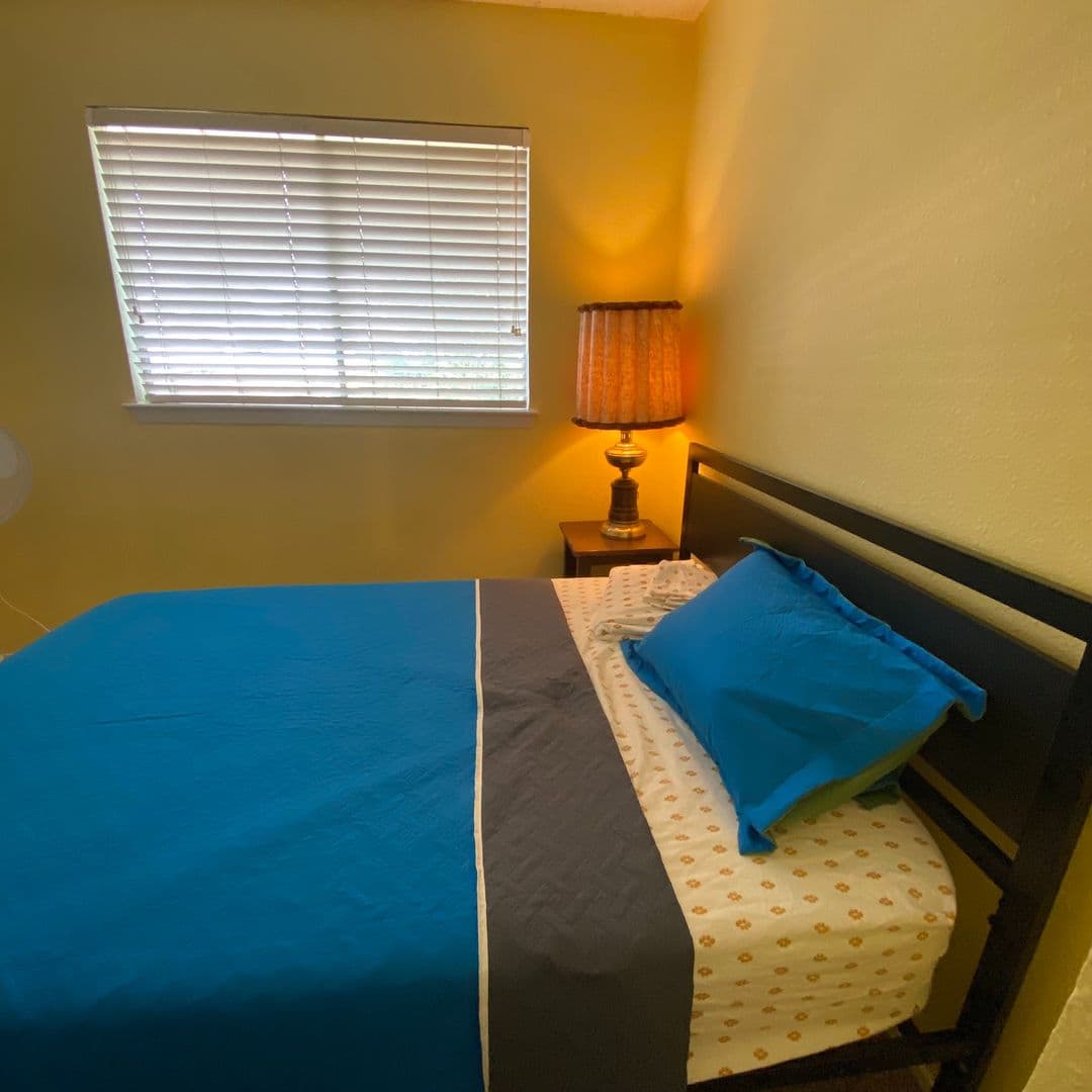 Dallas House: 11824 Leisure Dr