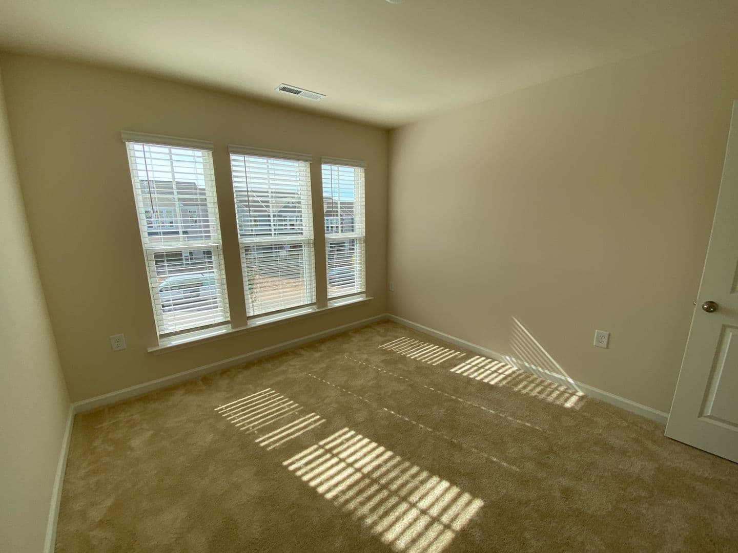 Durham House: 88 Whitesell Way