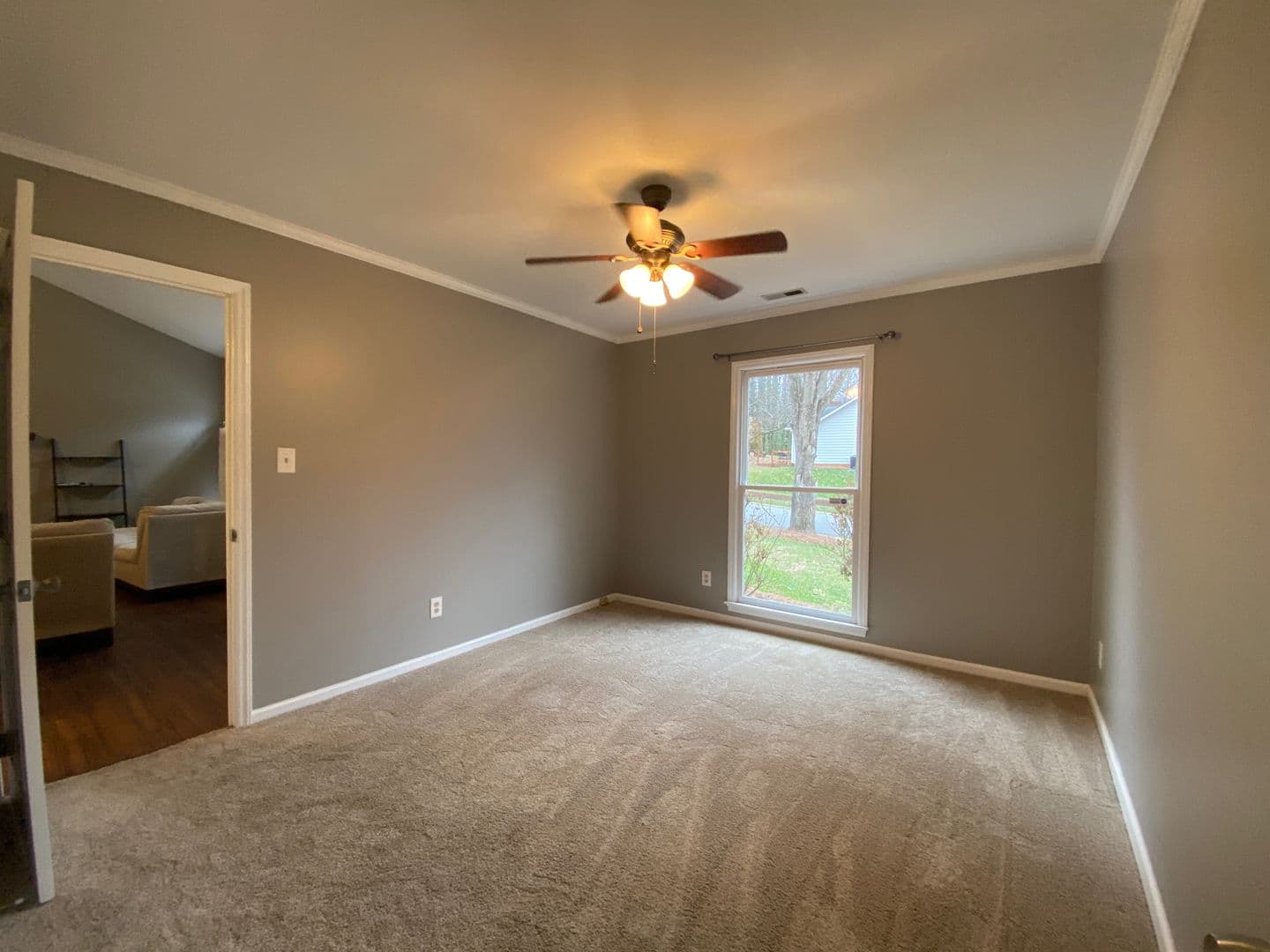 Charlotte House: 1350 Hathshire Dr