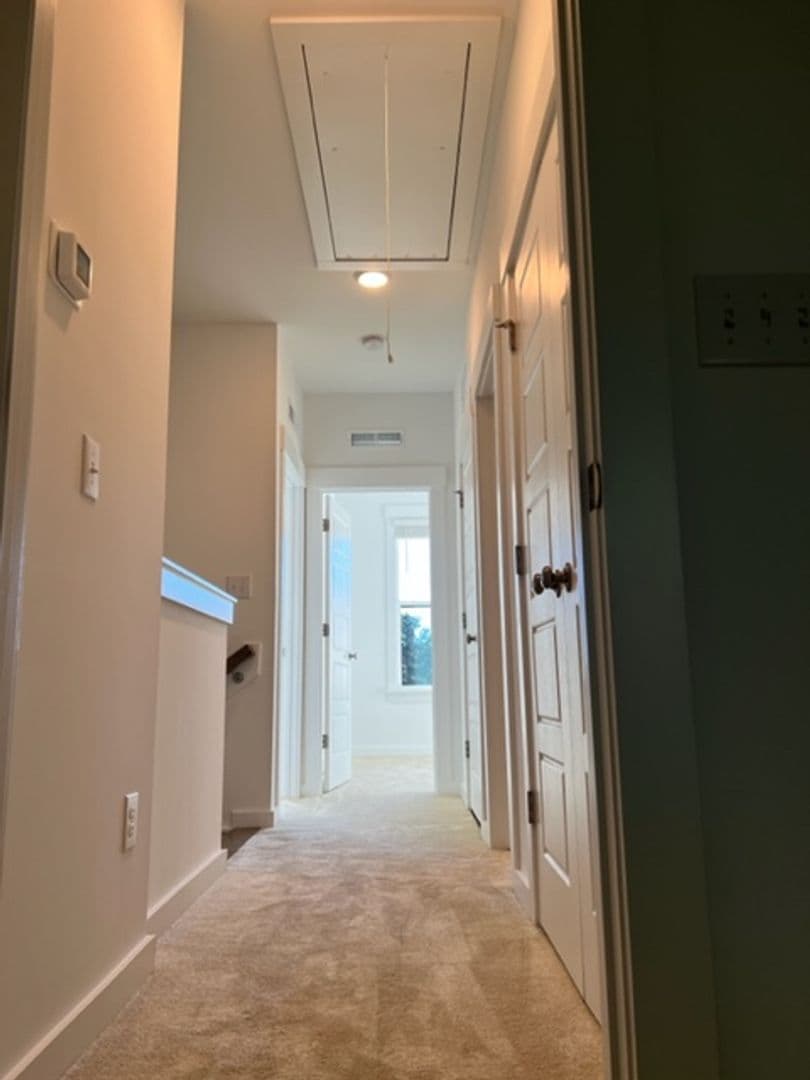 Cary House: 1110 Kiernan Grove Ln