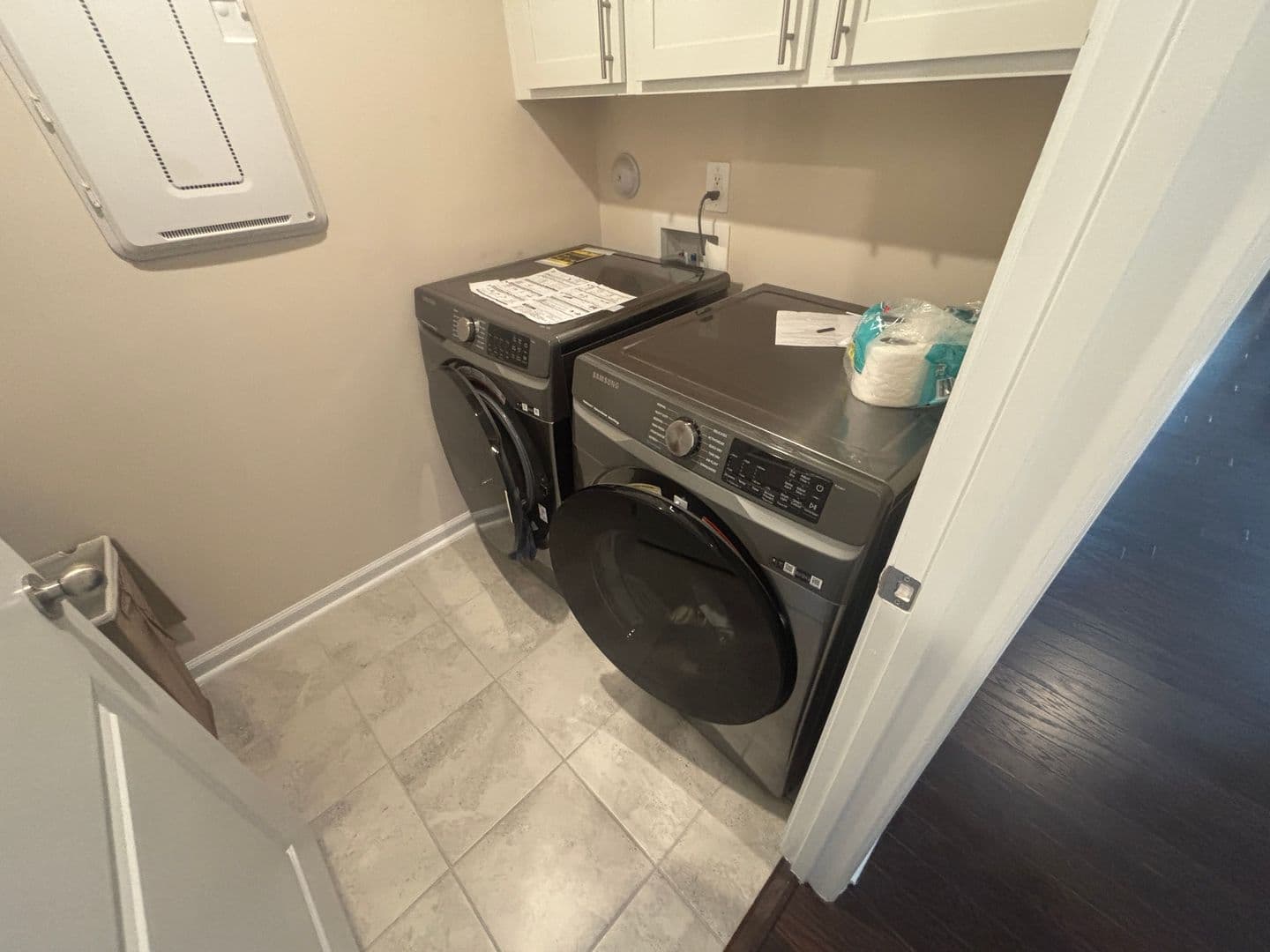 Holly Springs House: 317 Aintree Ave