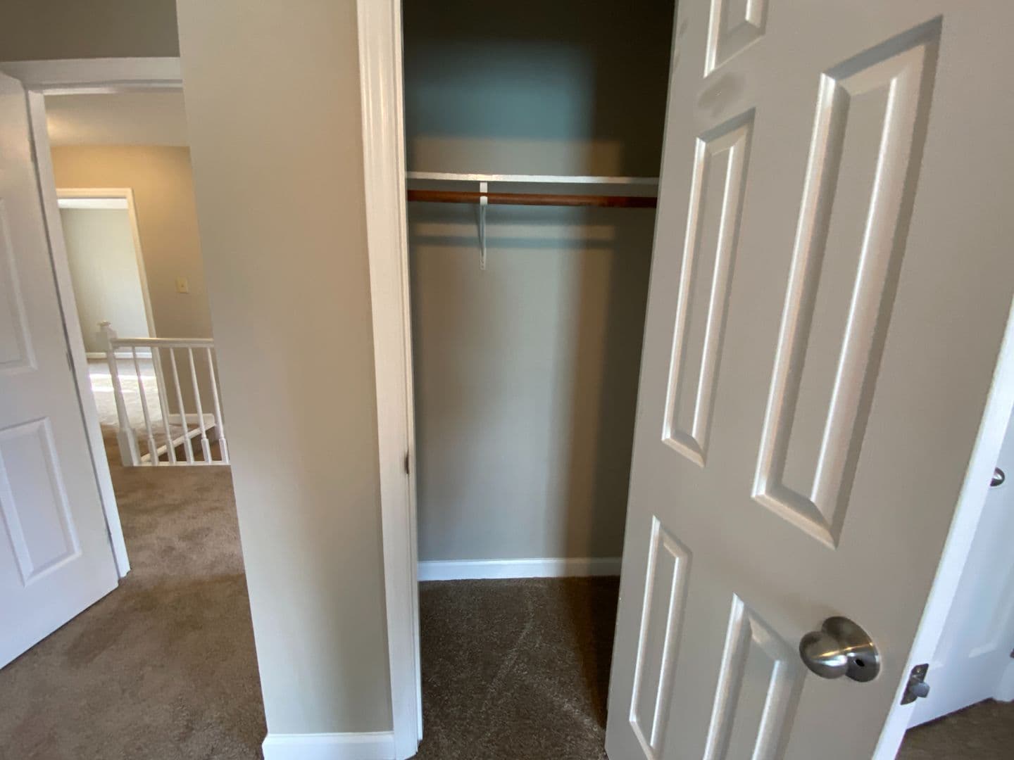 Raleigh House: 216 Woods Ream Dr
