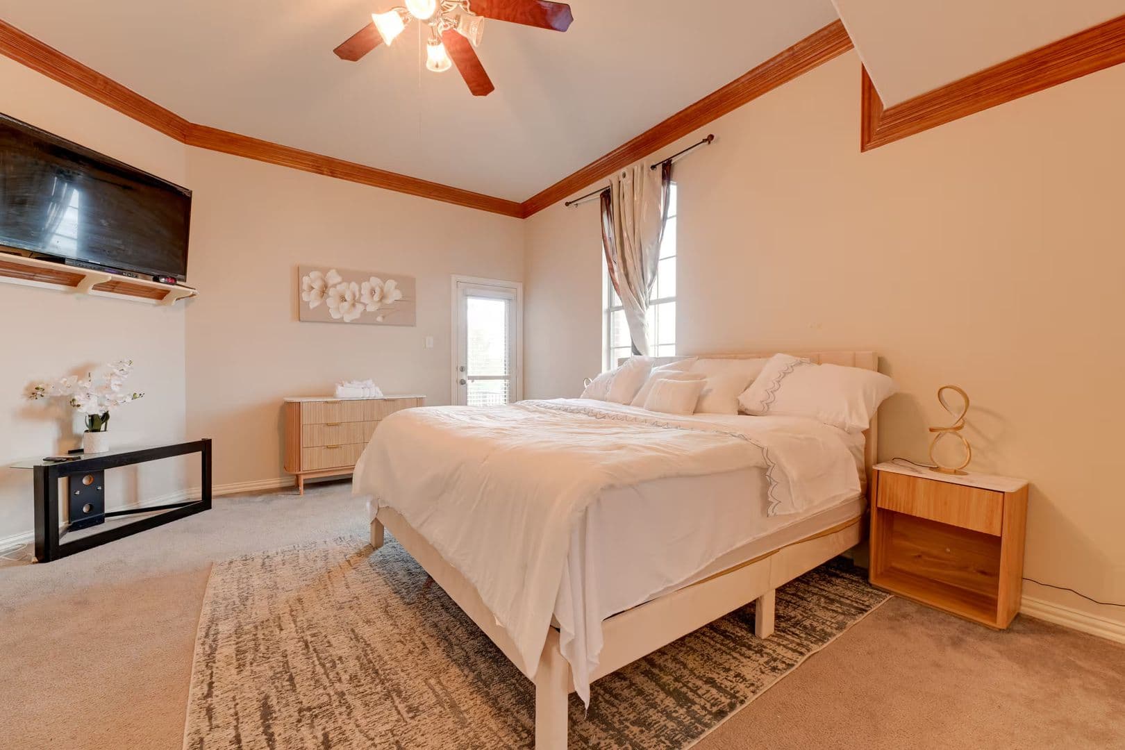 Grand Prairie House: 3015 England Pkwy