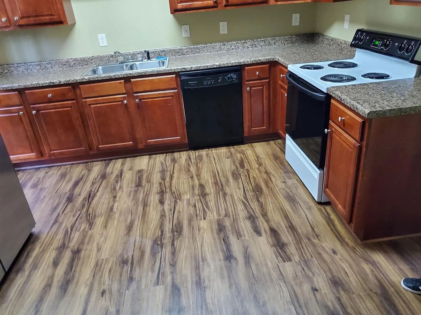 Atlanta House: 6409 Olmadison Pl