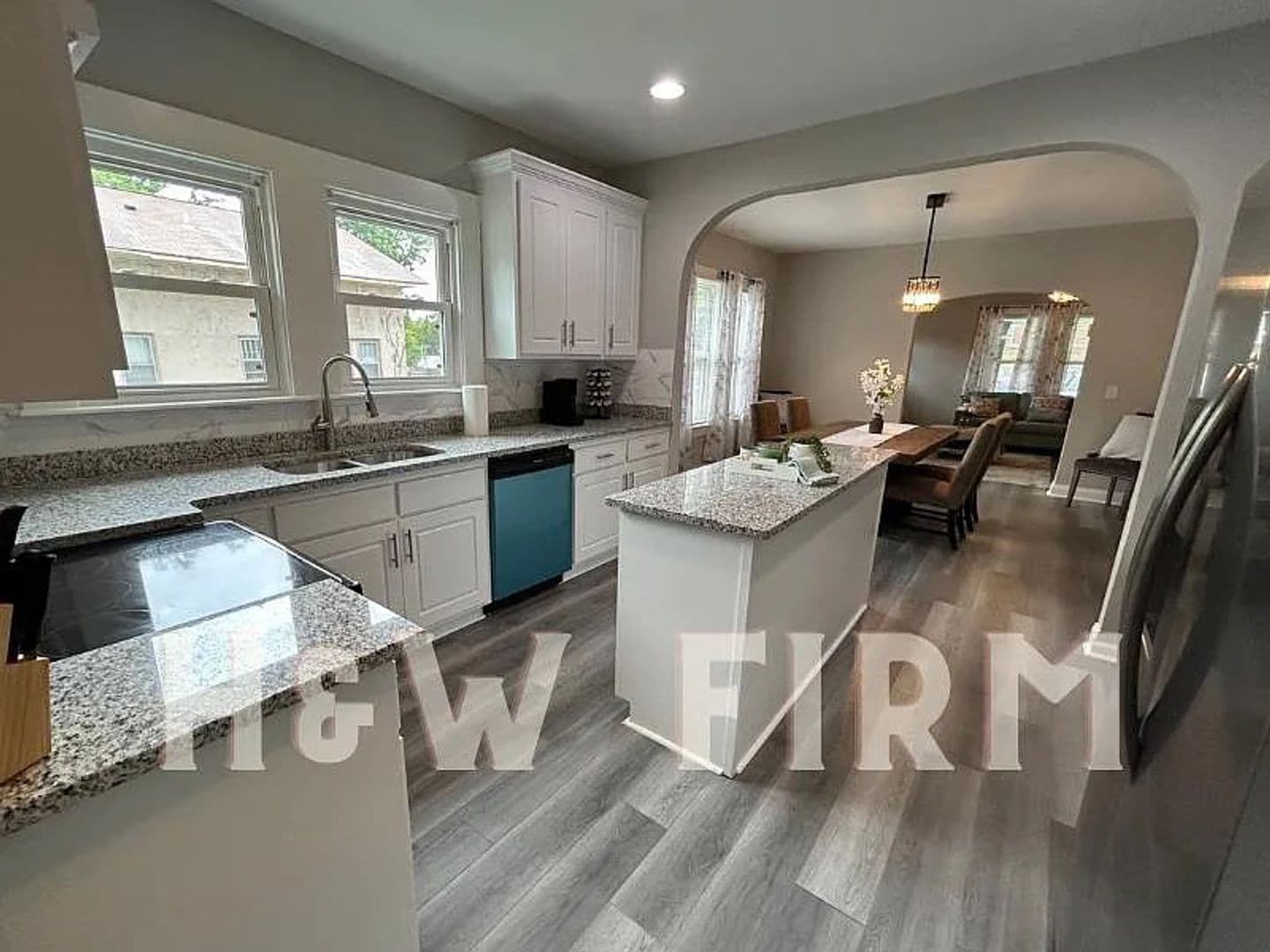 Durham House: 404 Formosa Ave