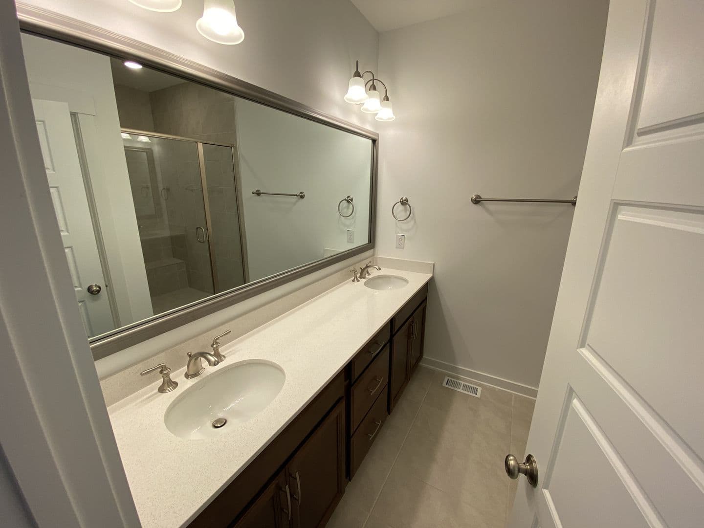 Cary House: 1110 Kiernan Grove Ln