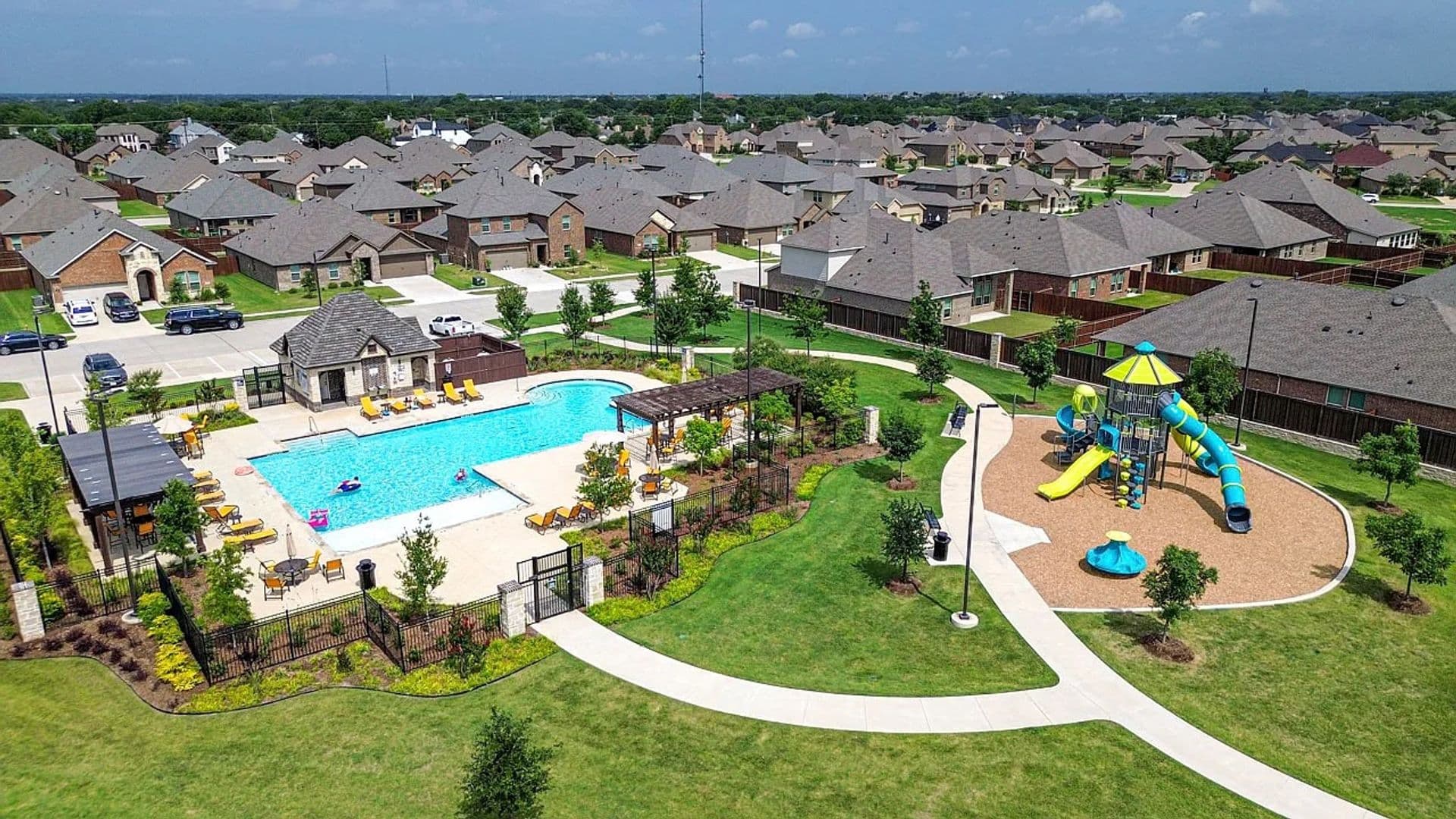 Garland House: 6993 Newby Ln