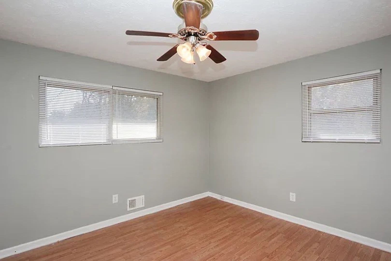 College Park House: 3650 Leisure Ln