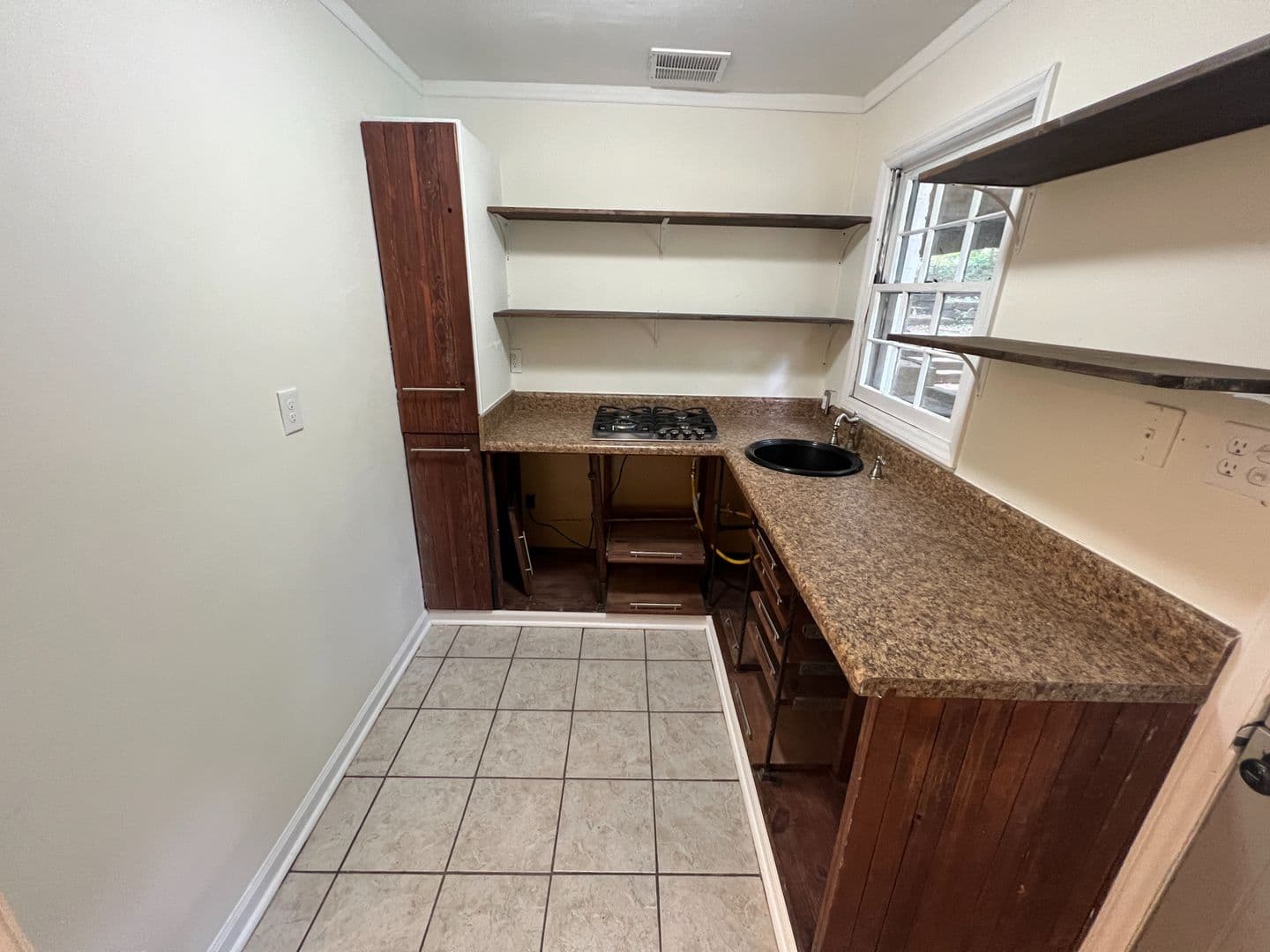 Garner House: 1304 Buckingham Rd