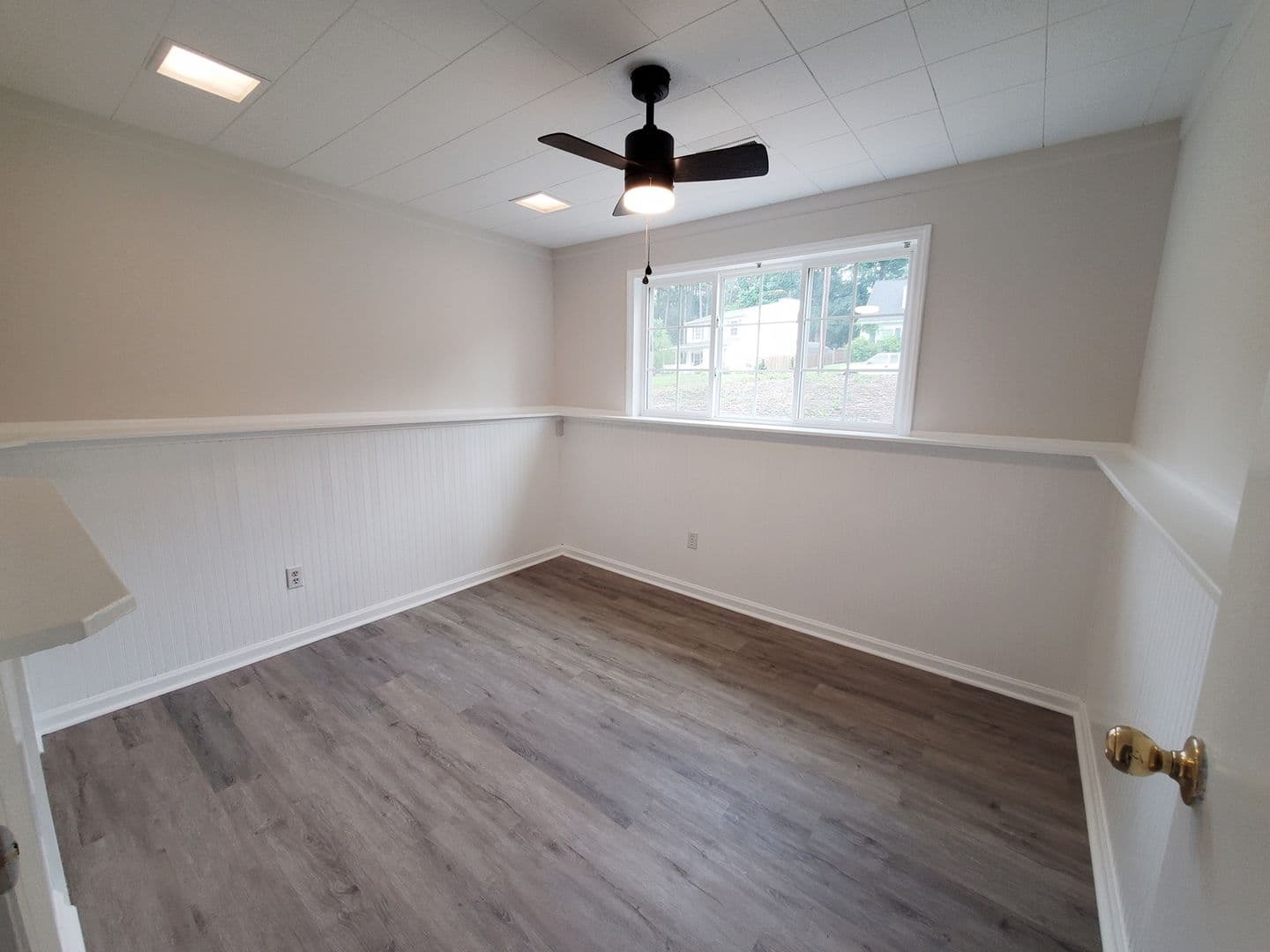 Raleigh House: 2824 Henslowe Dr