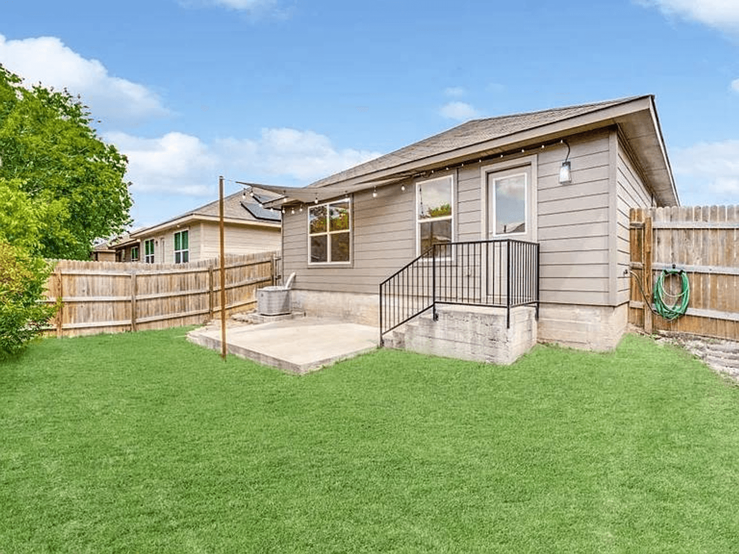 Austin House: 3306 Tilmon Ln