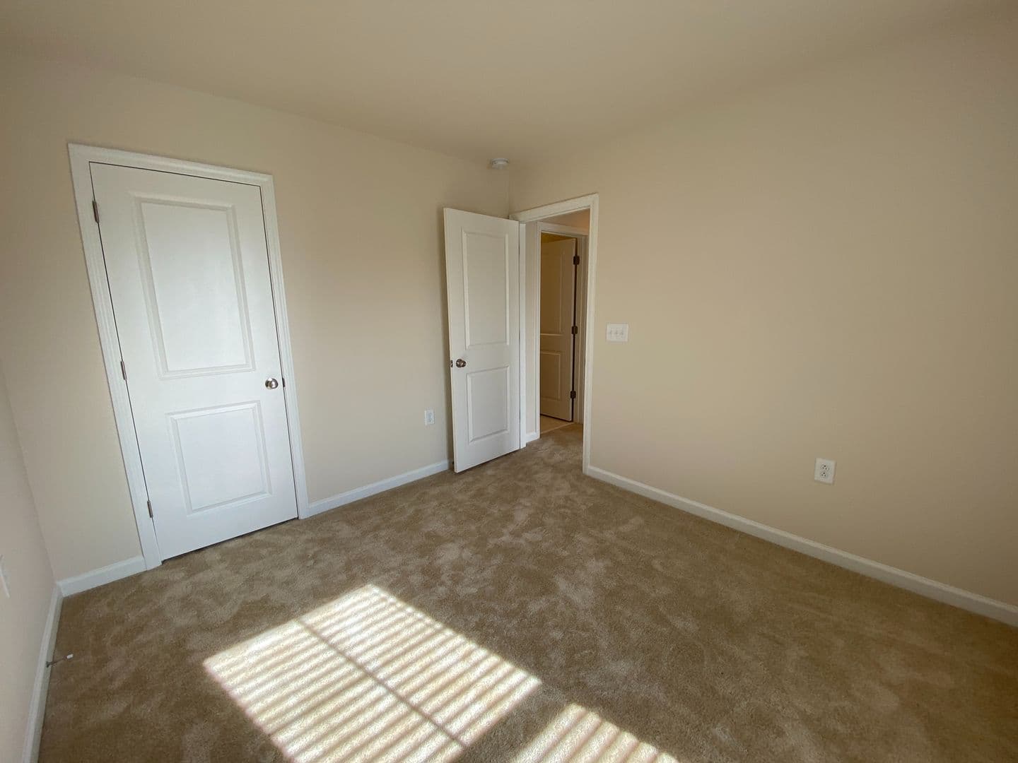 Durham House: 88 Whitesell Way