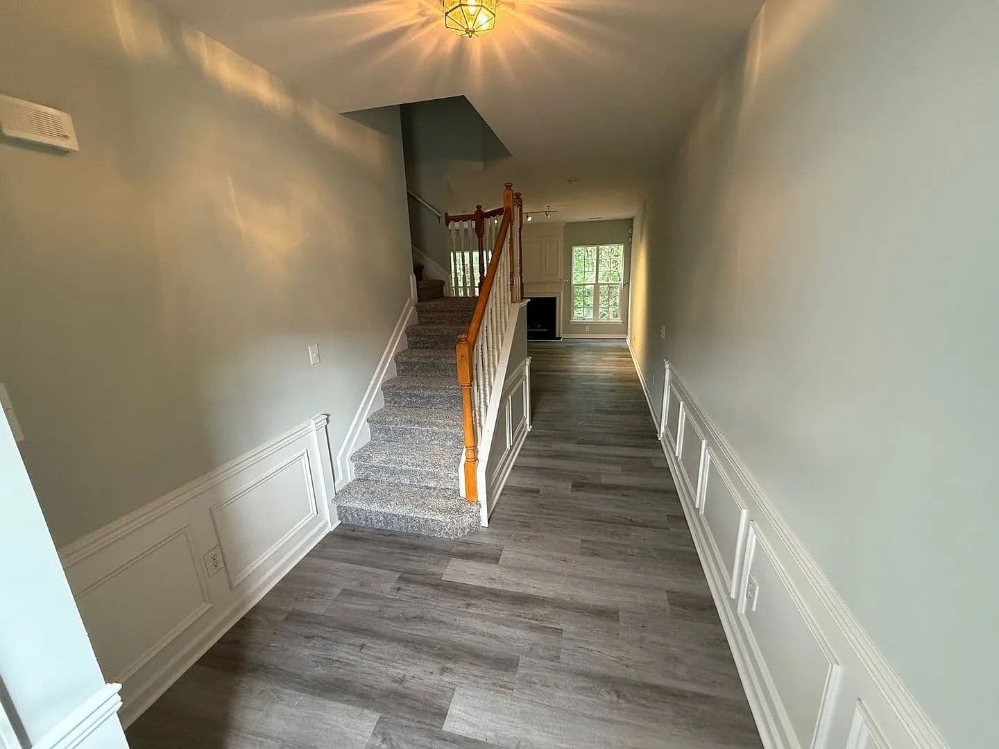 Charlotte House: 12429 Dunford St