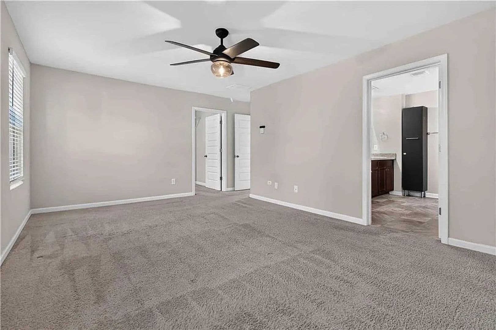 Atlanta House: 3744 Hampshire Walk SW