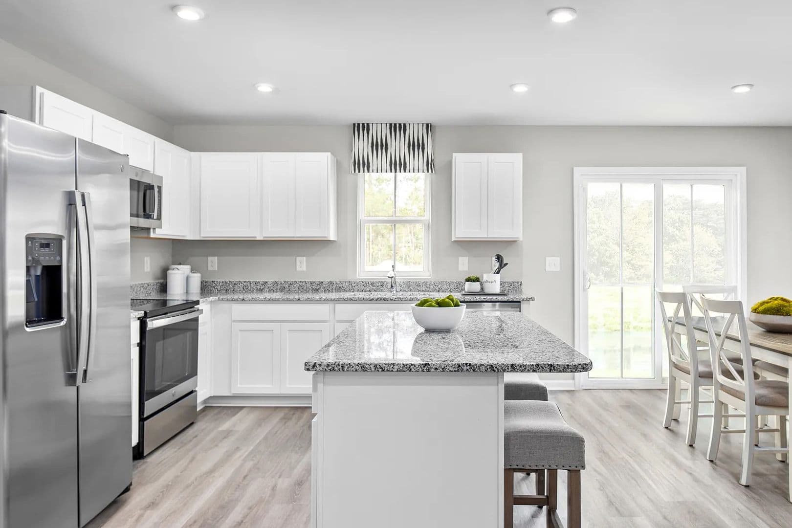 Raleigh House: 6862 Tarik Ln