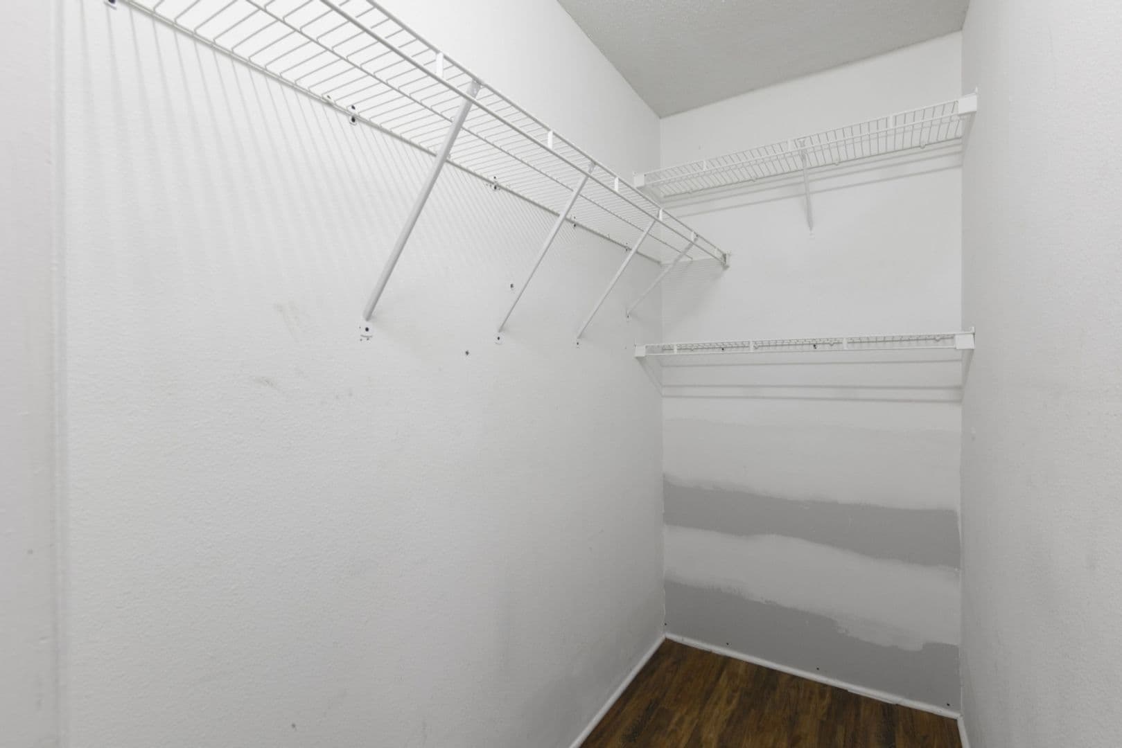 Raleigh House: 1251 #002 University Ct