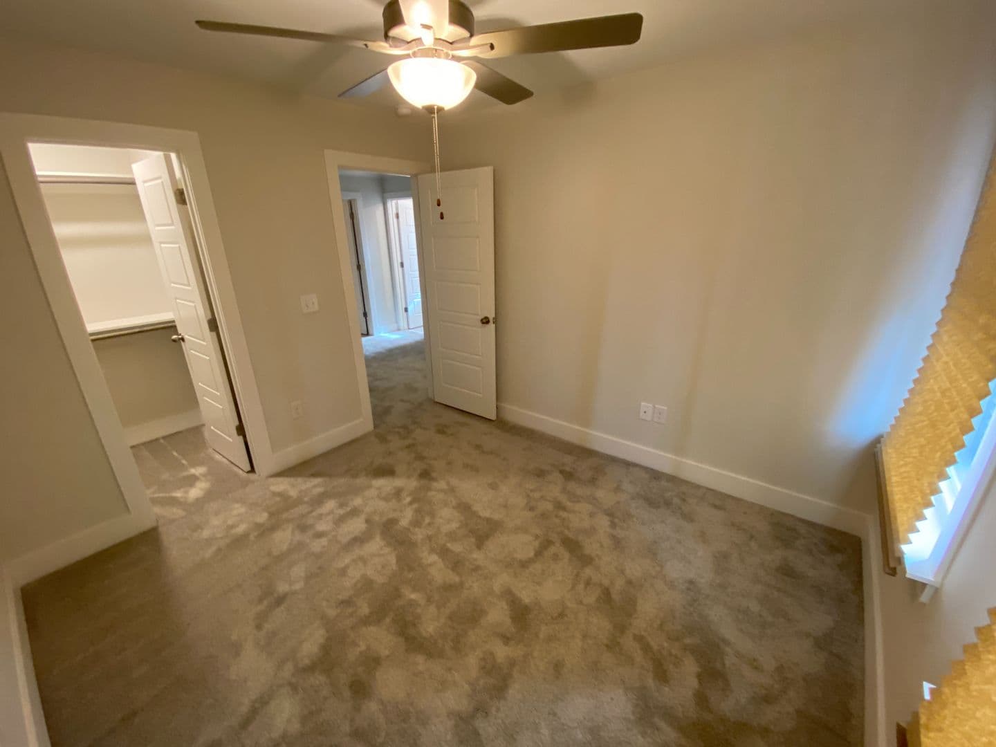 Durham House: 1706 Merrick St