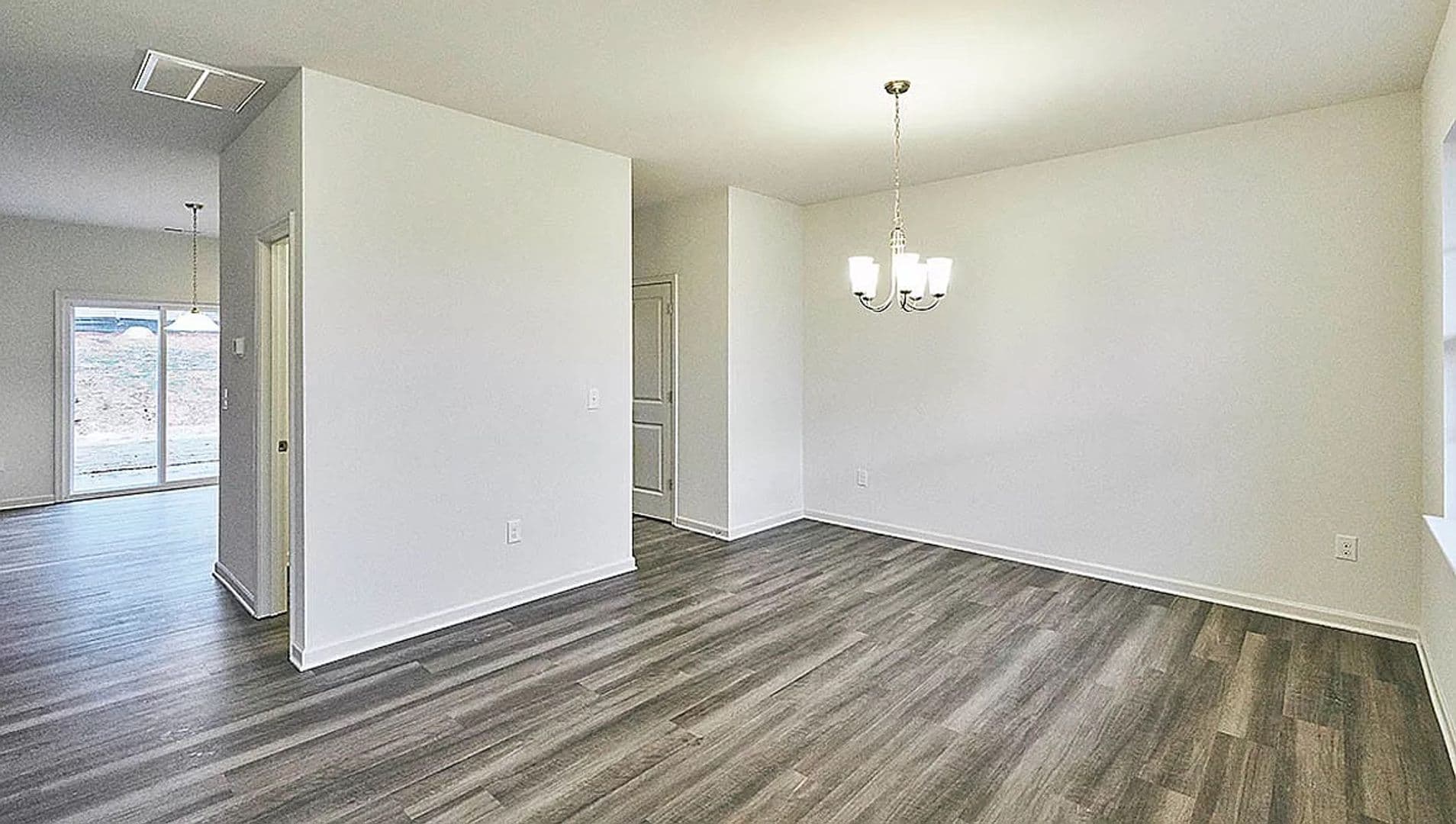 Clayton House: 408 N Great White Way