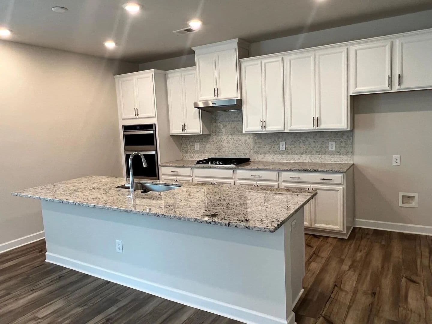 Charlotte House: 14209 Laughing Gull Dr