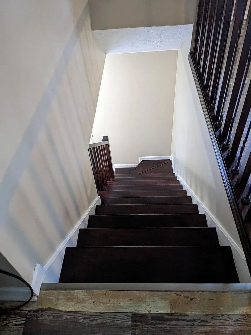 Marietta House: 450 Karl Ct