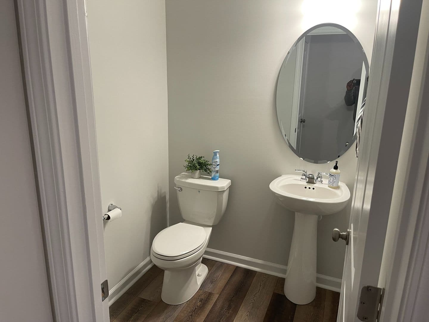 Raleigh House: 6408 Astor Elgin St