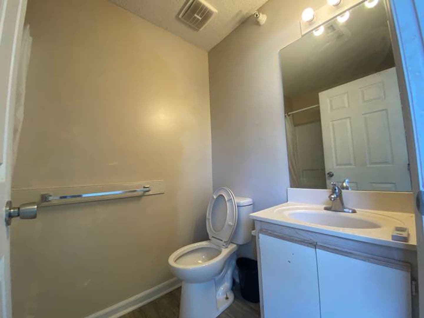 Raleigh House: 1110 #303 Carlton Ave