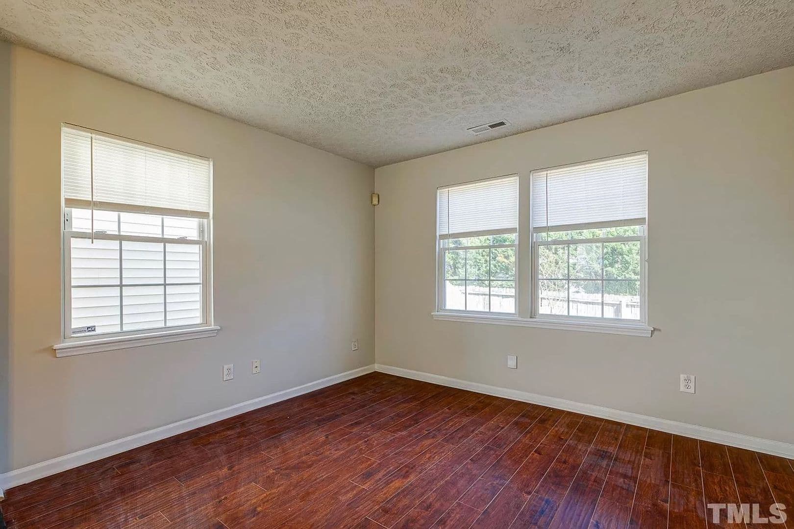 Durham House: 3615 Sana Ct