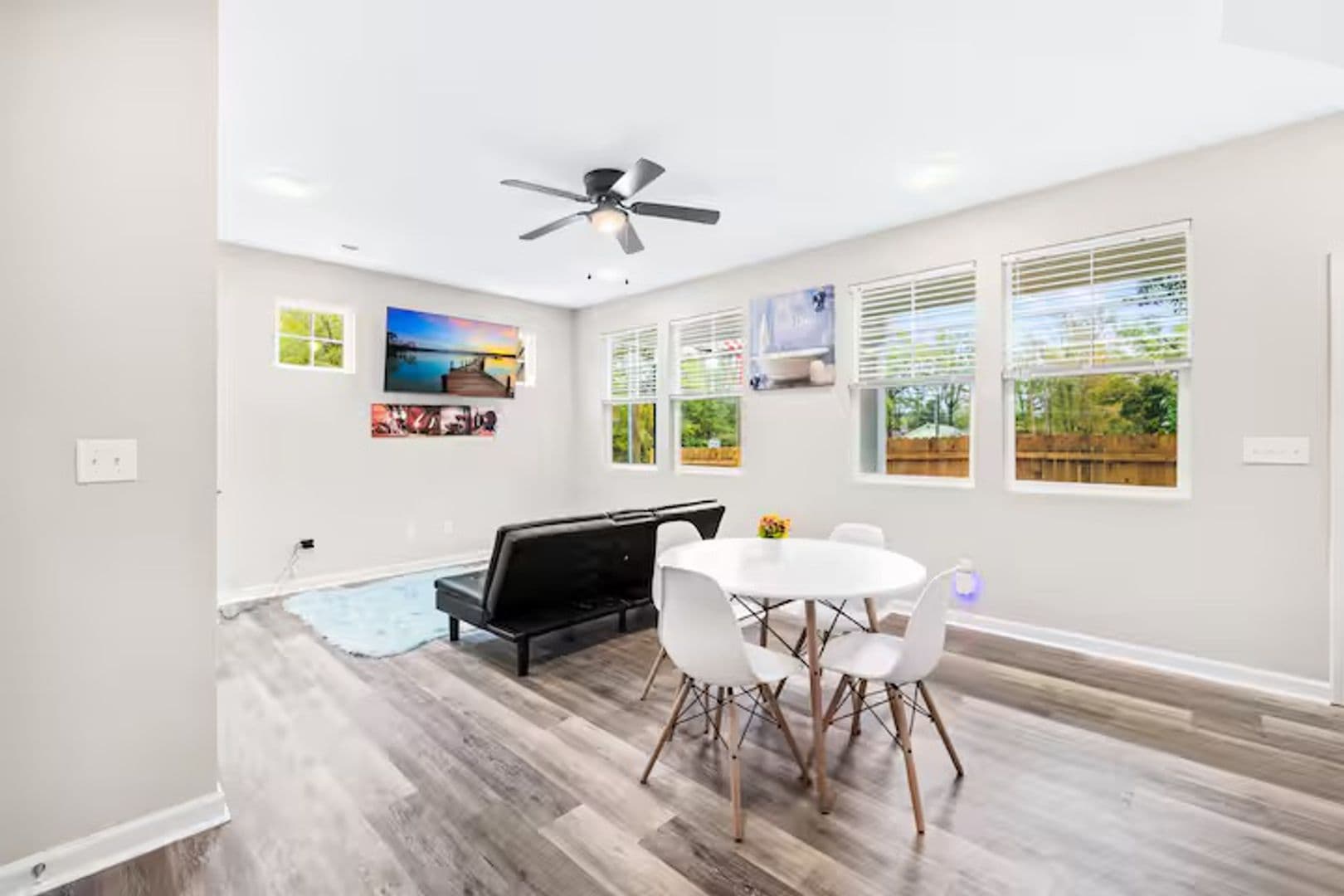 Clover House: 102 Mobley St