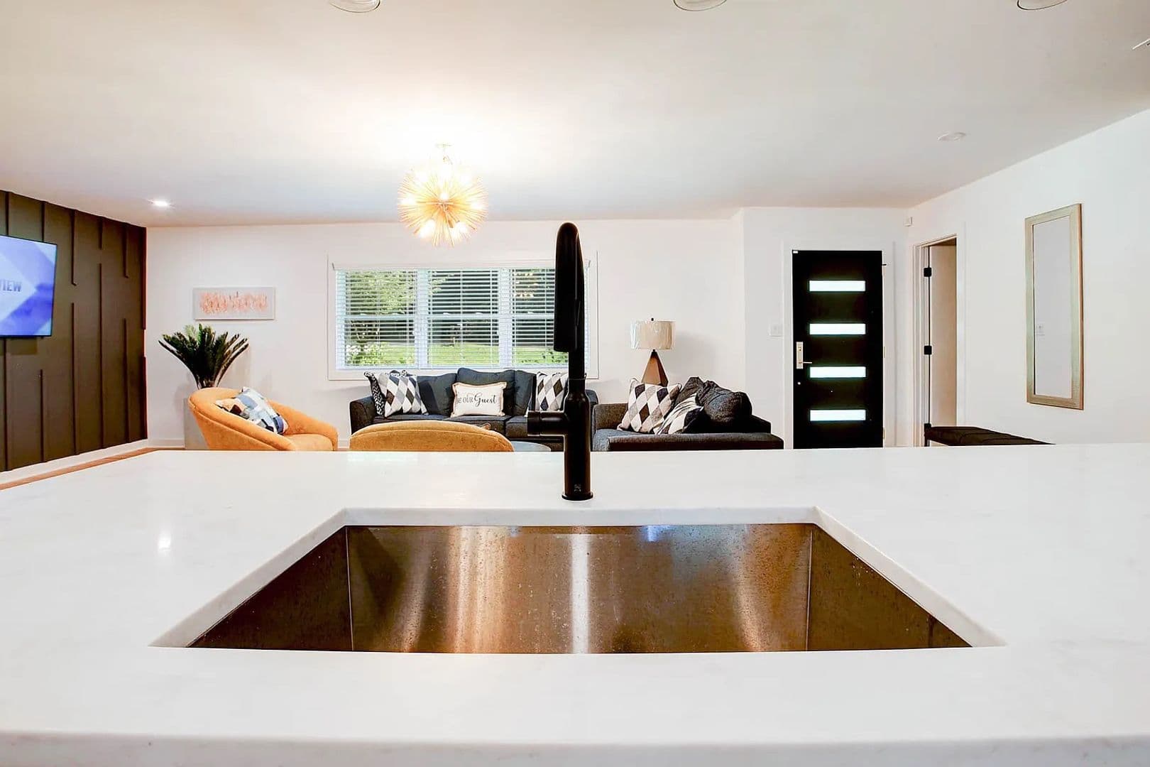 Smyrna House: 1573 Cooper Lake Rd SE