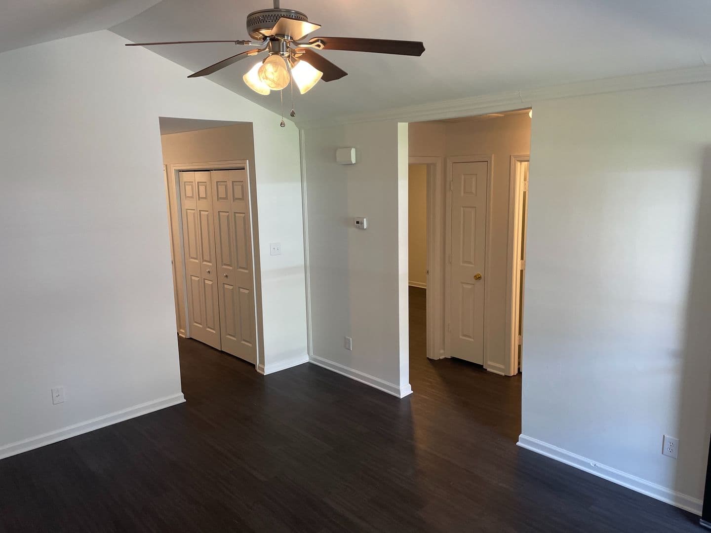 Charlotte House: 913 Tennyson Dr