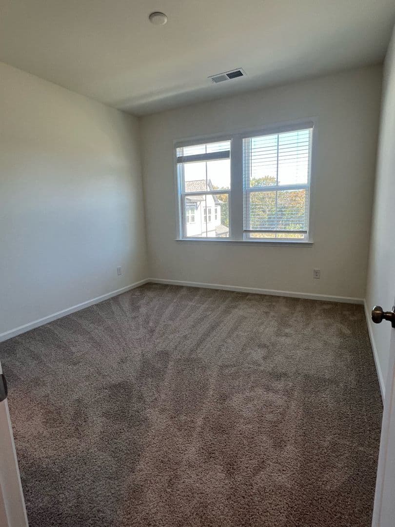 Harrisburg House: 5708 Rivulet Wy