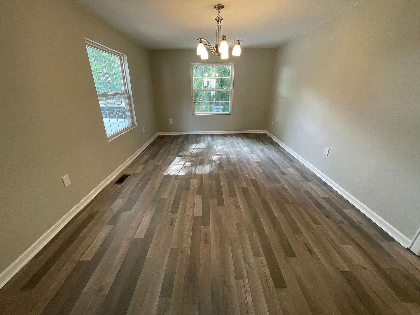 Charlotte House: 4111 Glory St