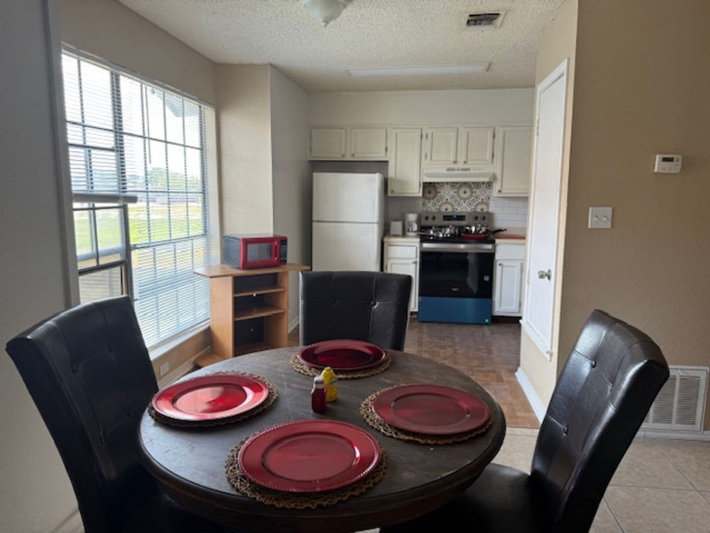 San Antonio House: 10533 Starcrest Dr