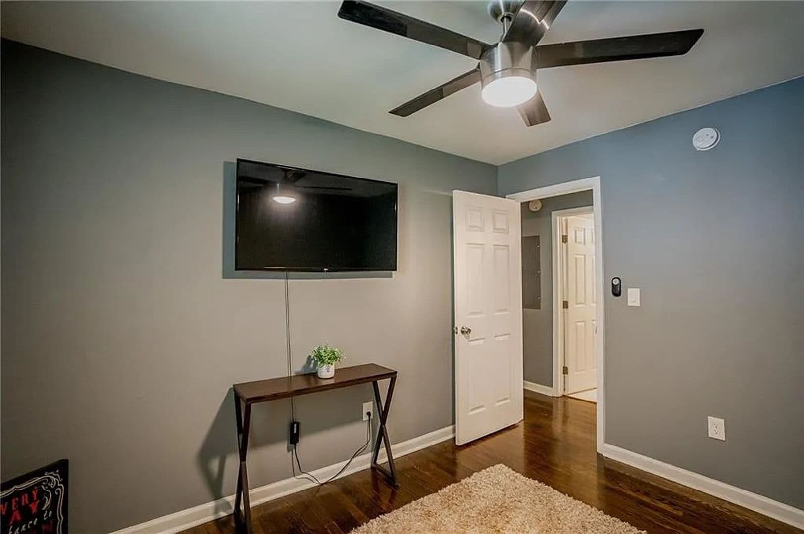 Atlanta House: 3052 Browns Mill Rd SE