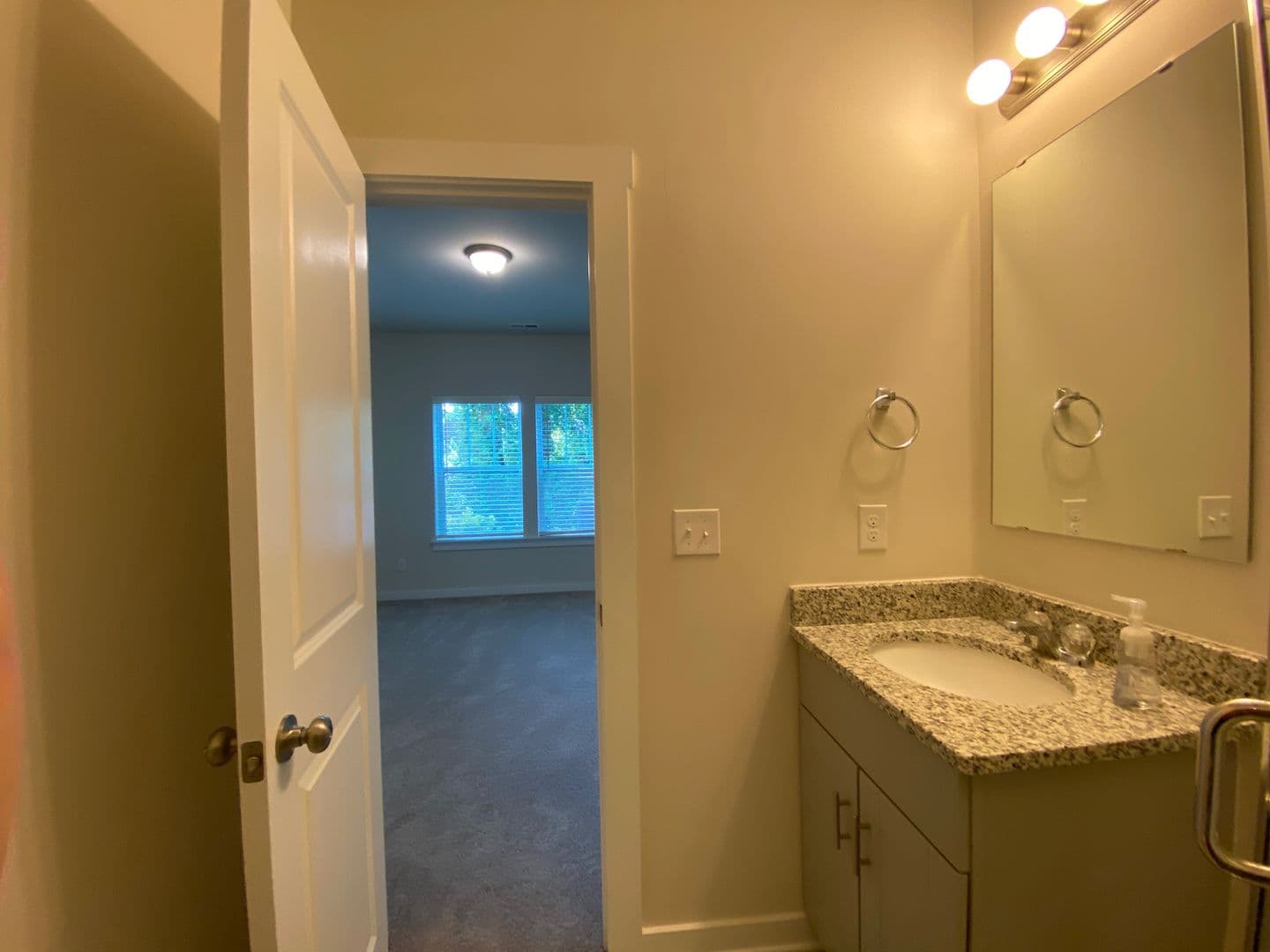 Charlotte House: 1024 Sharon Towns Dr