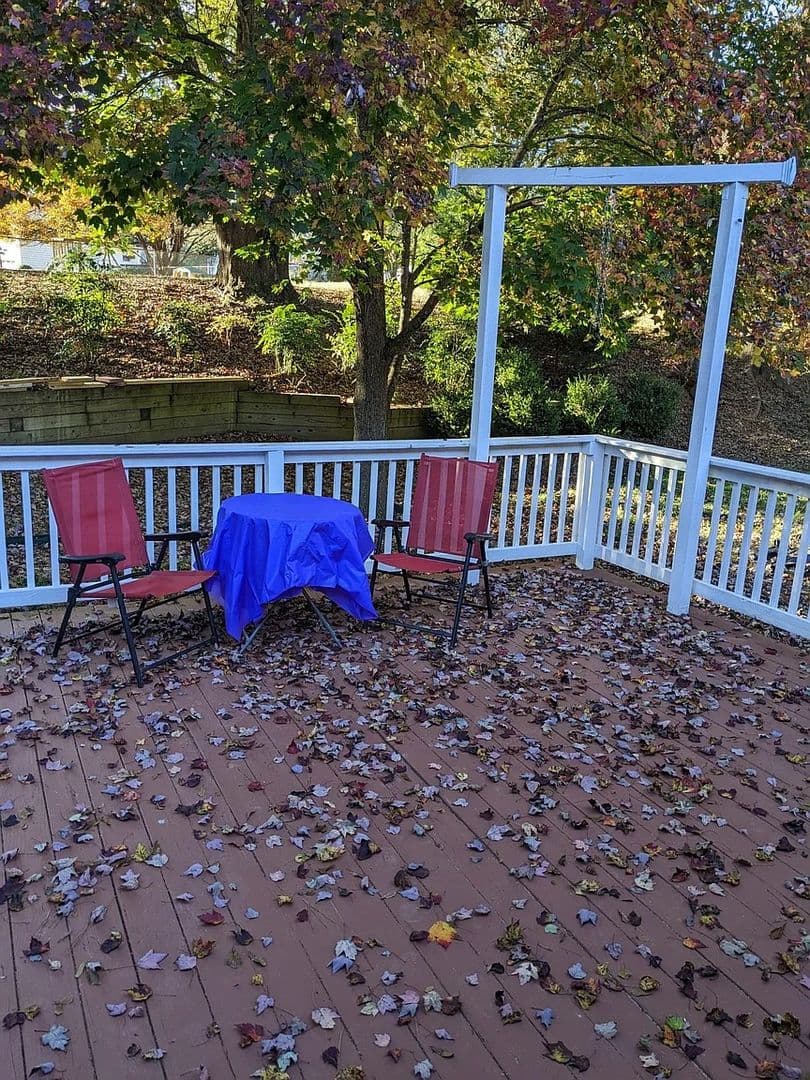 Marietta House: 450 Karl Ct