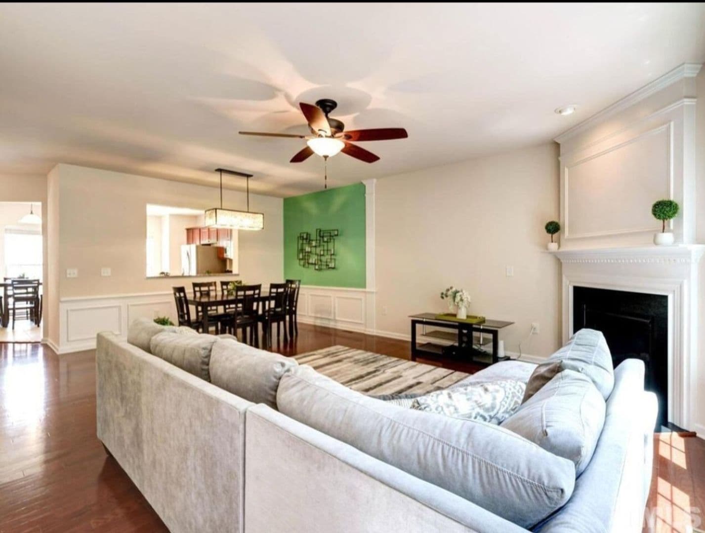 Cary House: 8627 Macedonia Lake Dr