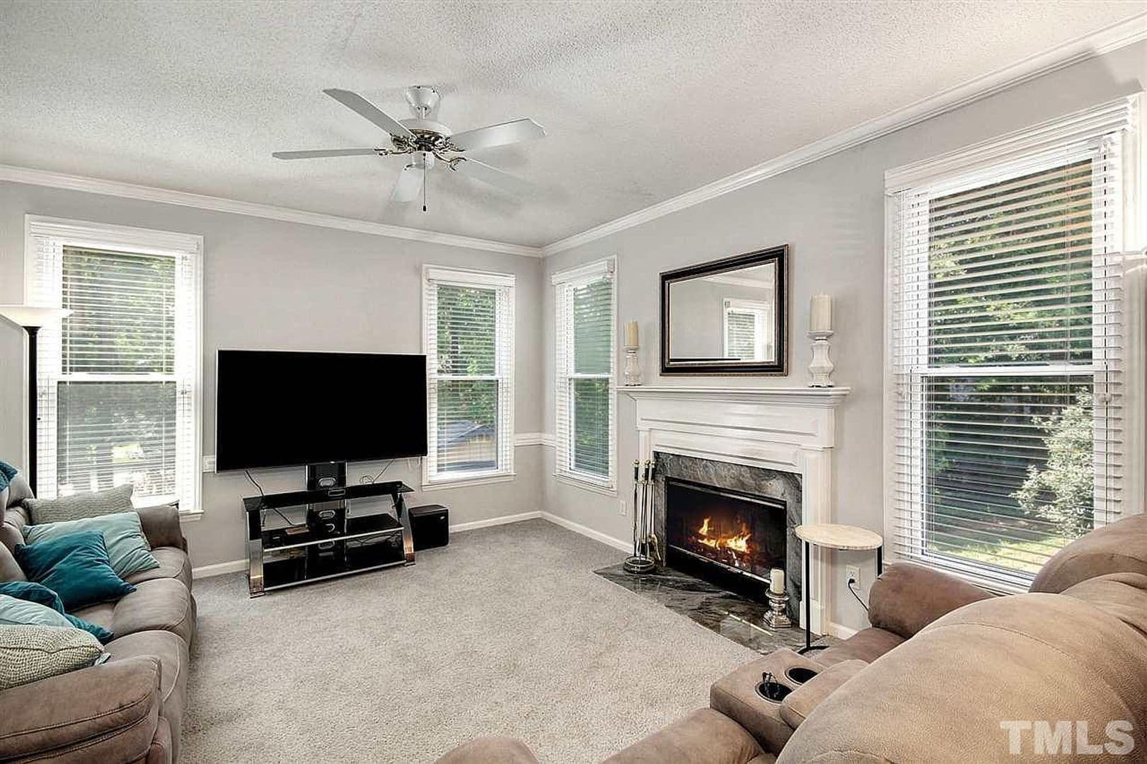 Raleigh House: 3209 Daingerfield Dr