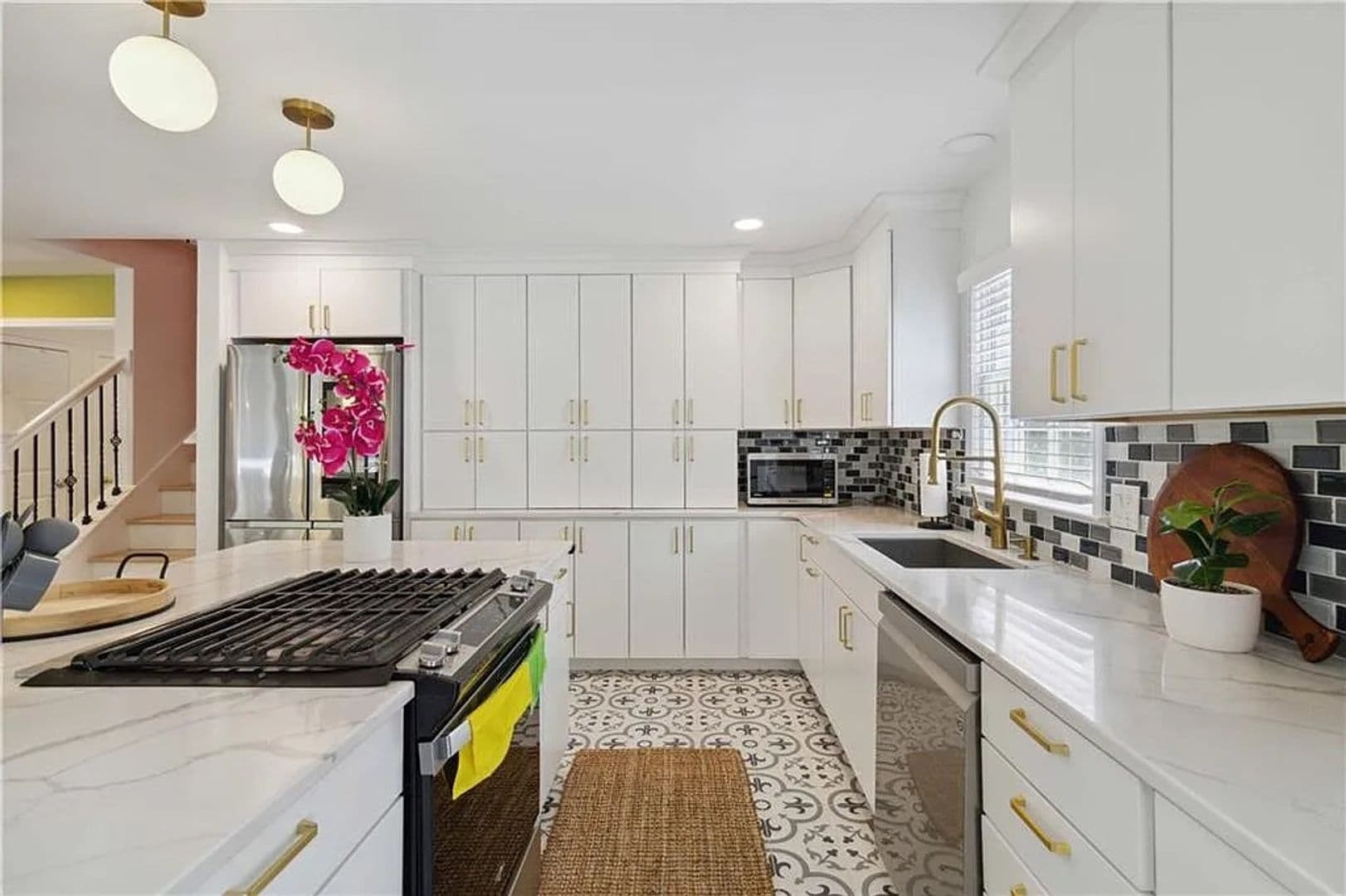 Duluth House: 4909 Glenwhite Dr