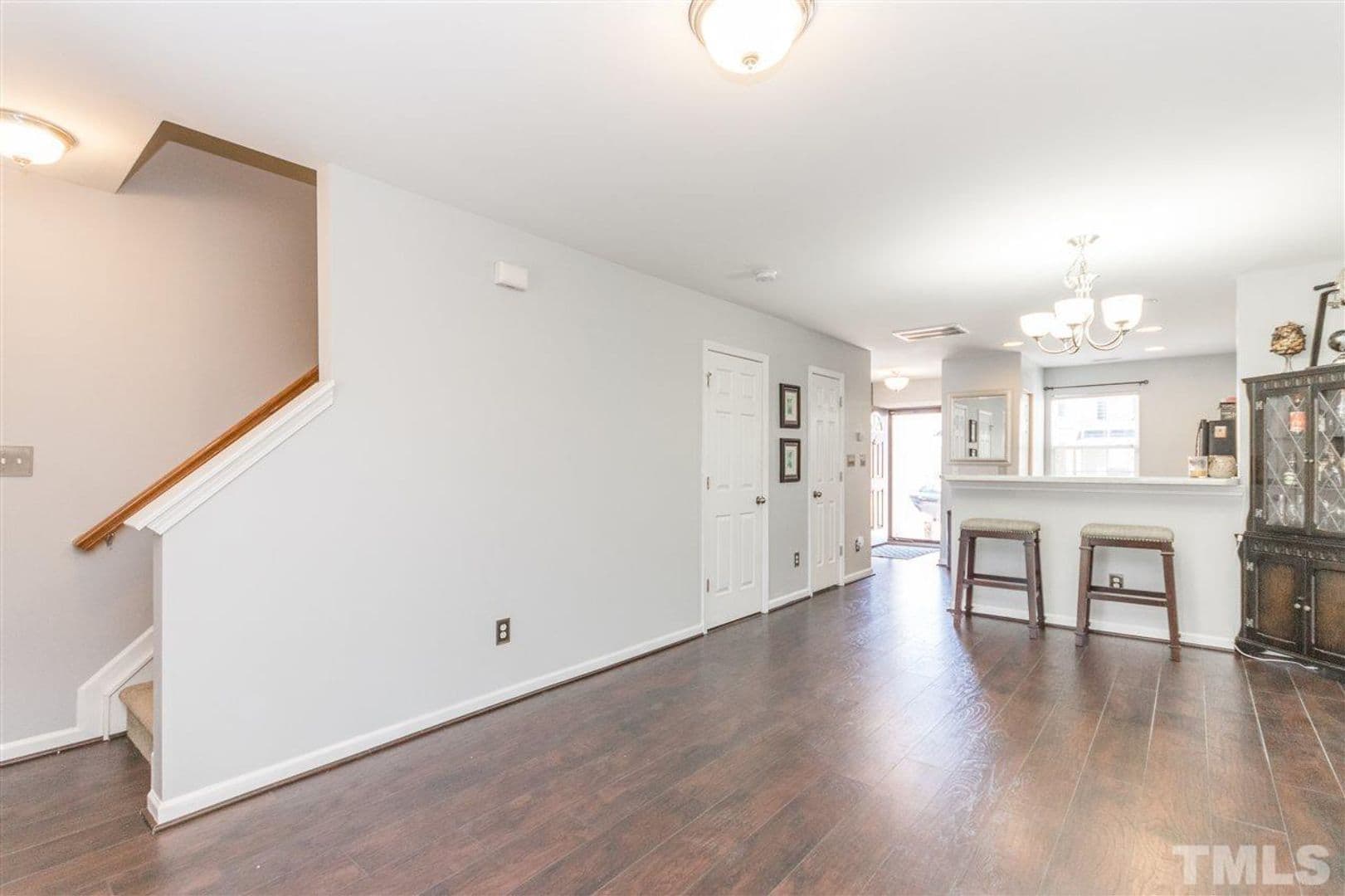Raleigh House: 5355 Big Bass Dr