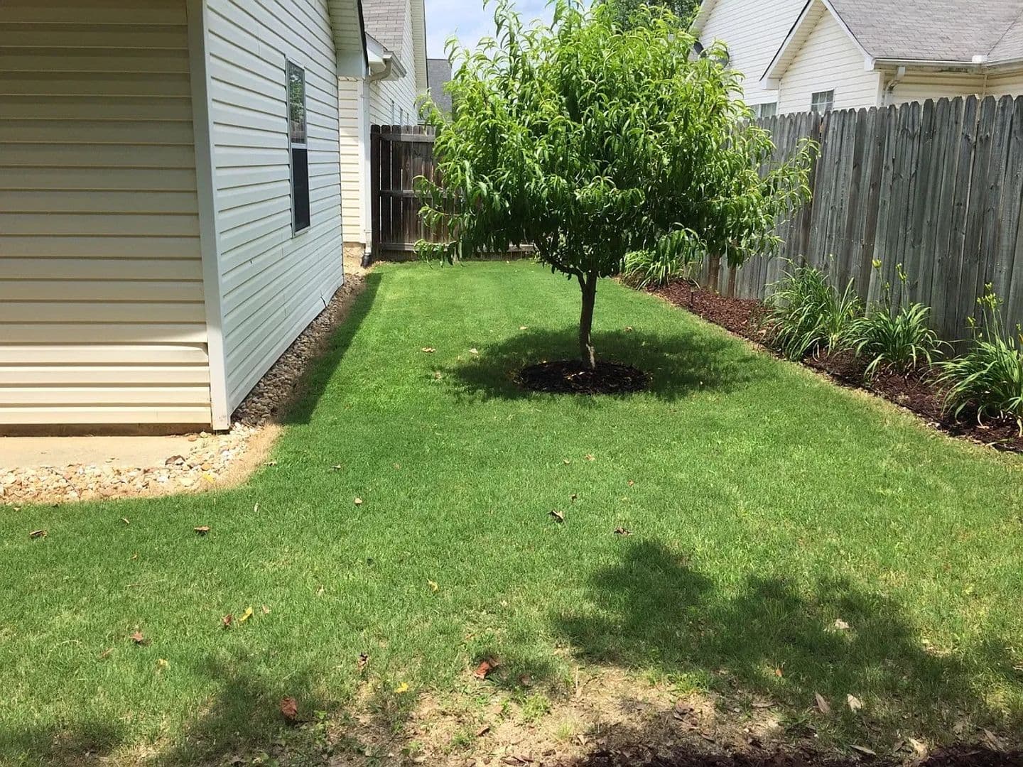 Cartersville House: 44 Pointe N Dr