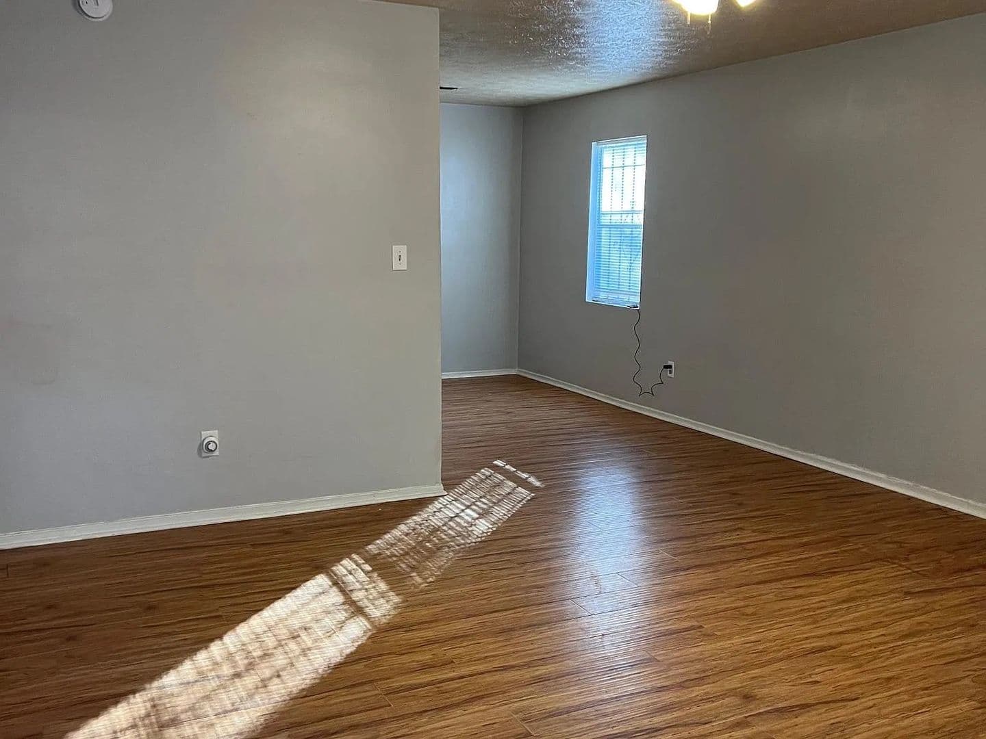 Atlanta House: 1282 Crystal Lake Rd