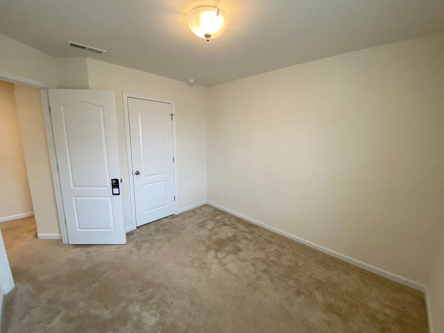 Cary House: 4117 Mahal Ave