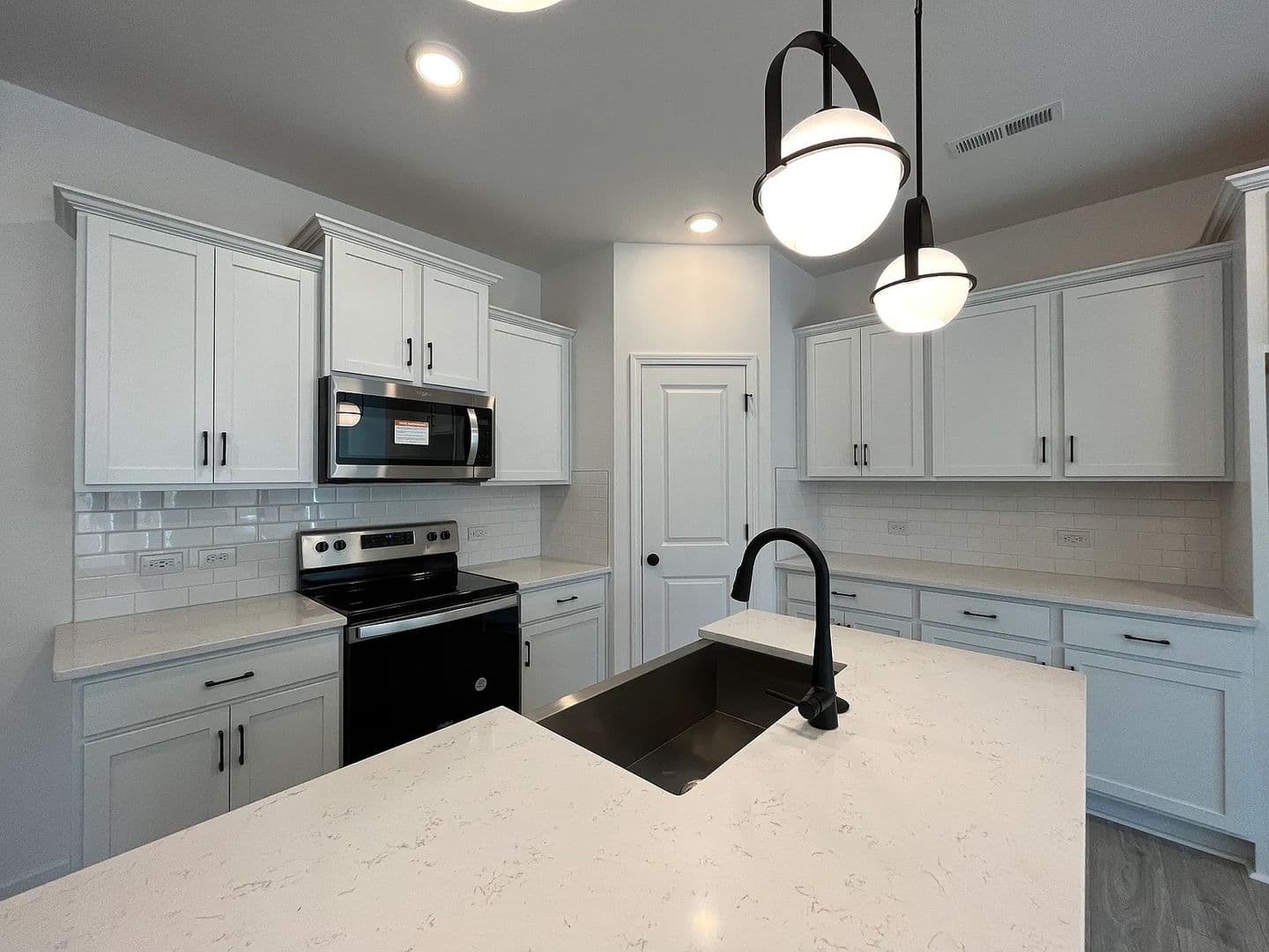 Charlotte House: 11031 Pagebrook Ln